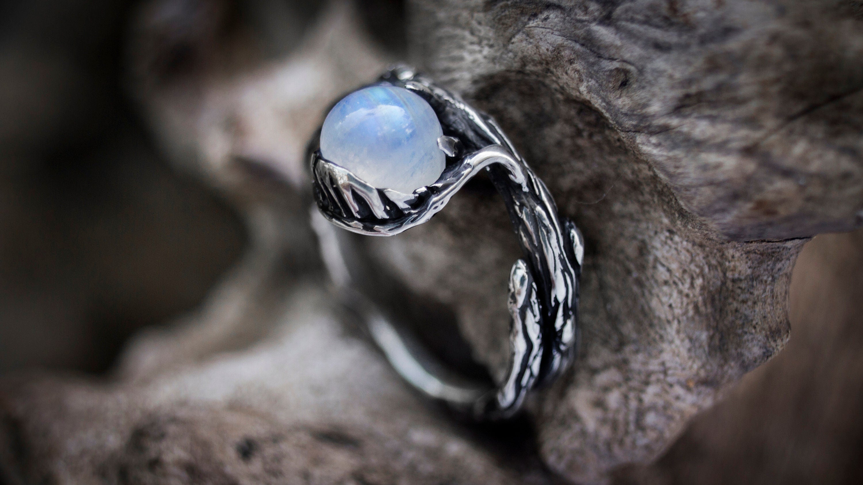 Rainbow Moonstone Ring 'Bine' | Moonstone Engagement Ring | Moonstone Jewelry | Twig Engagement Ring | Gift for Her