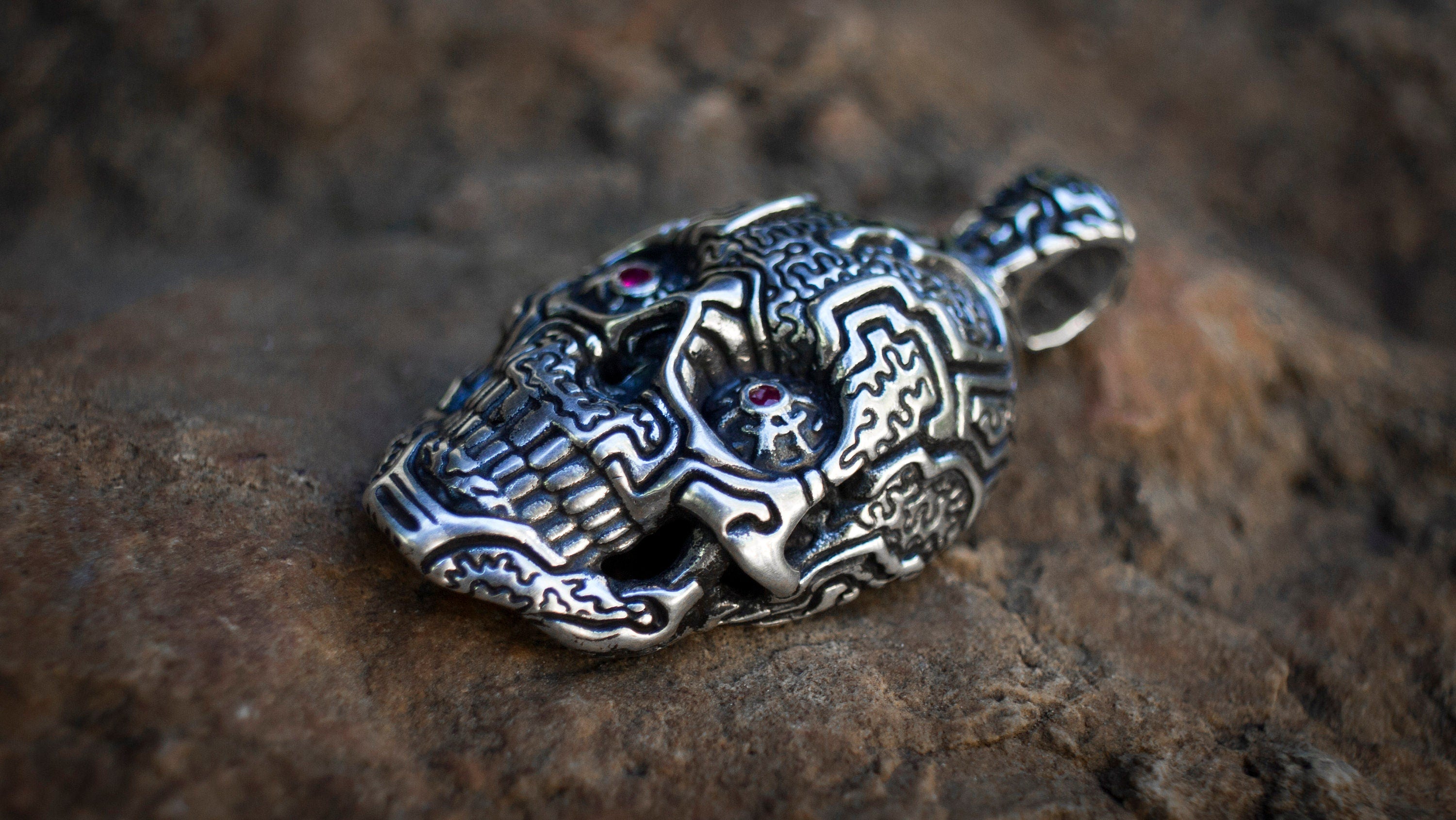 Silver Skull Pendant with Shipibo-Inspired Engravings | Gothic & Alternative Jewelry | Unique Statement Necklace | Men's Skull Necklace