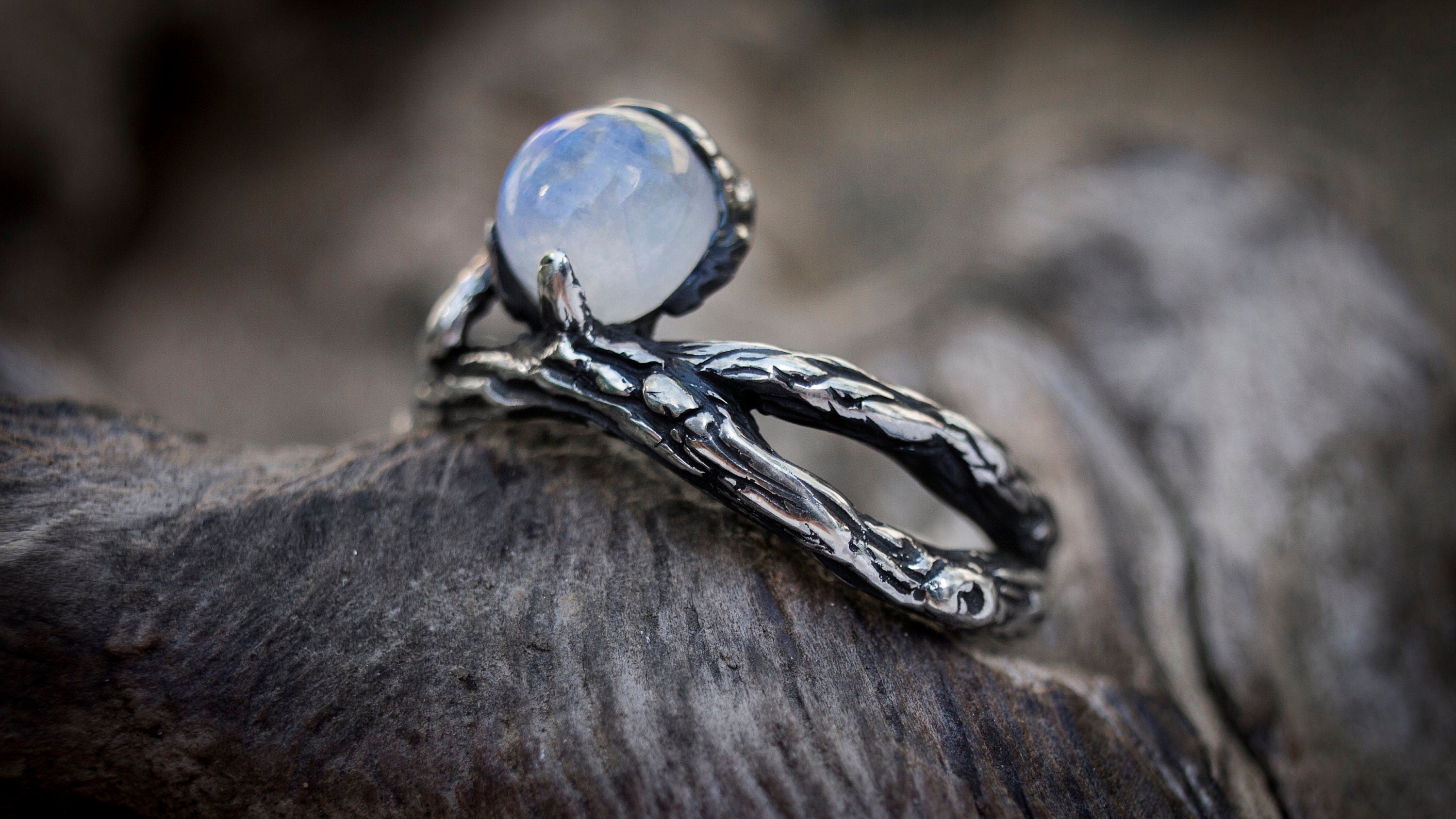 Rainbow Moonstone Ring 'Bine' | Moonstone Engagement Ring | Moonstone Jewelry | Twig Engagement Ring | Gift for Her