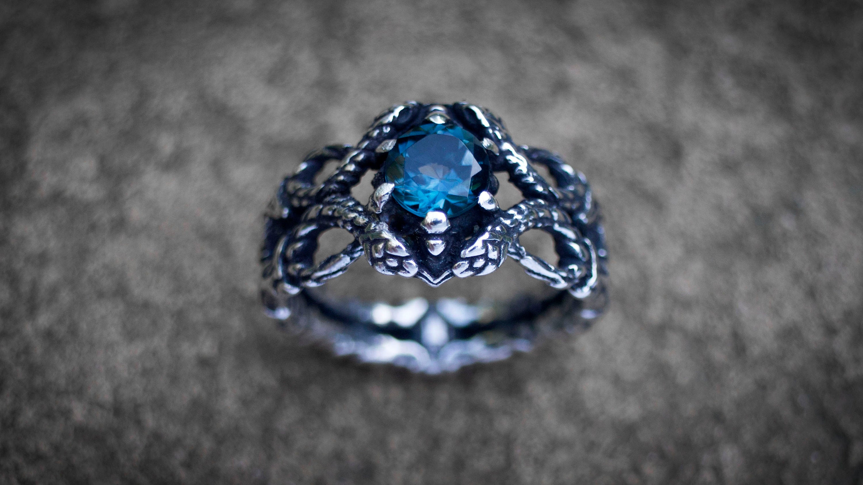 Silver Snakes Ring