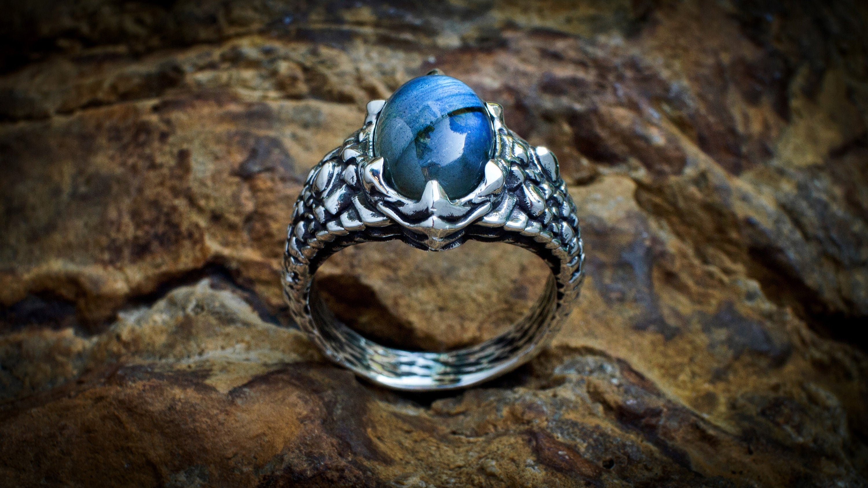 Dragon ring 'Dragon Claw' | Dragon Claw ring | Dragon Jewelry | Scales ring | Cool Mens Rings