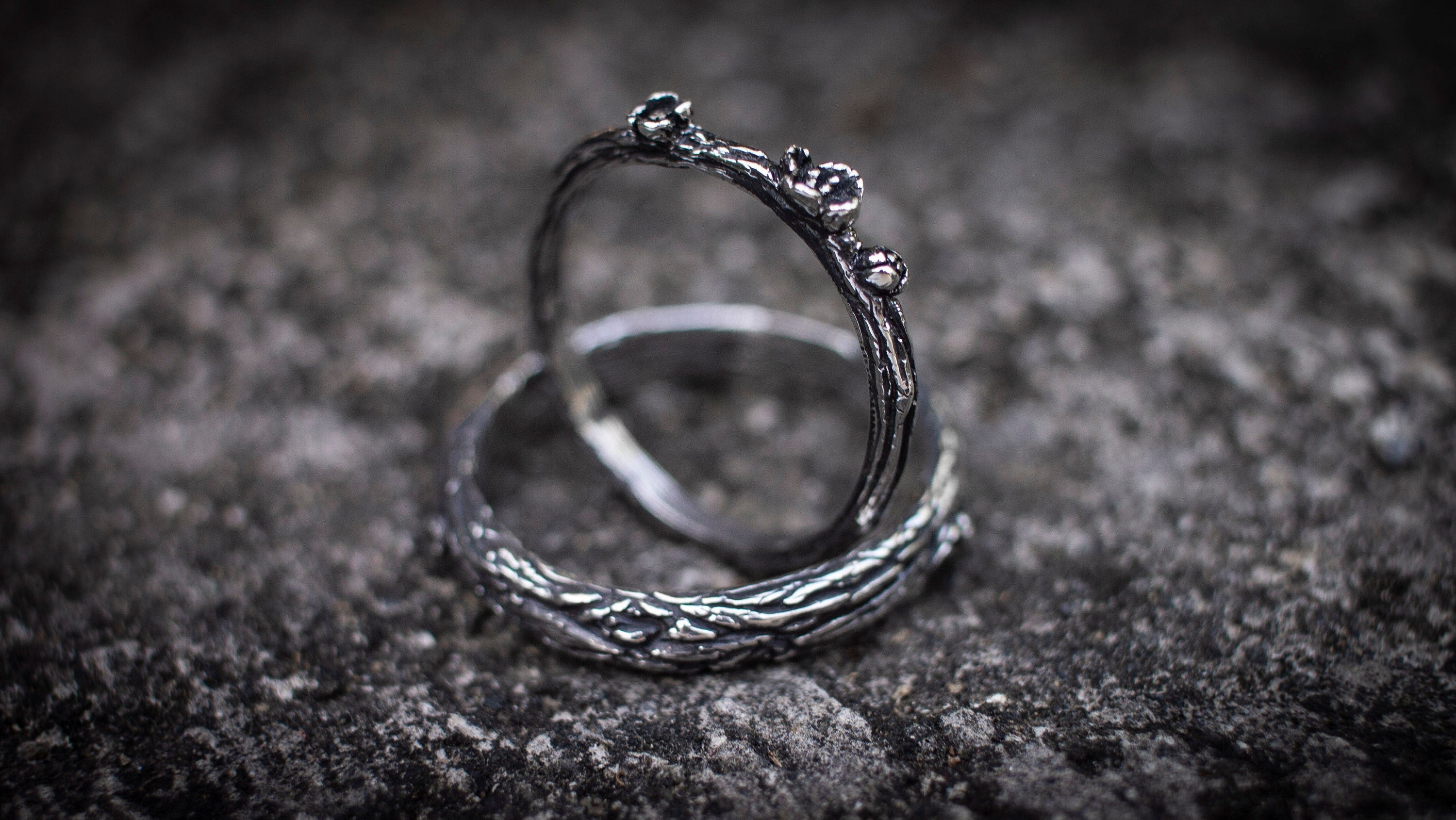 14K Gold Tree Bark Wedding Band | Tree Engagement Ring | Tree Wedding Band | Tiny Wedding Ring