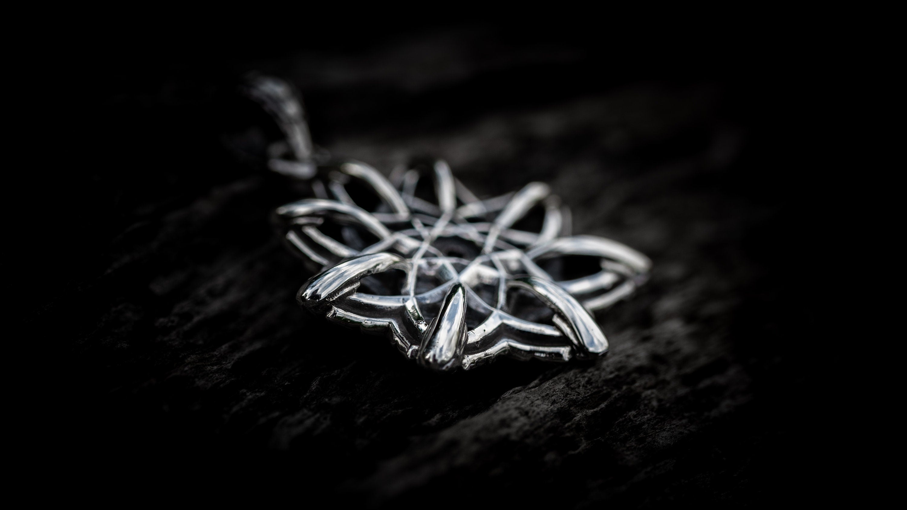 Sacred Geometry Mandala Necklace 'Nucleus'