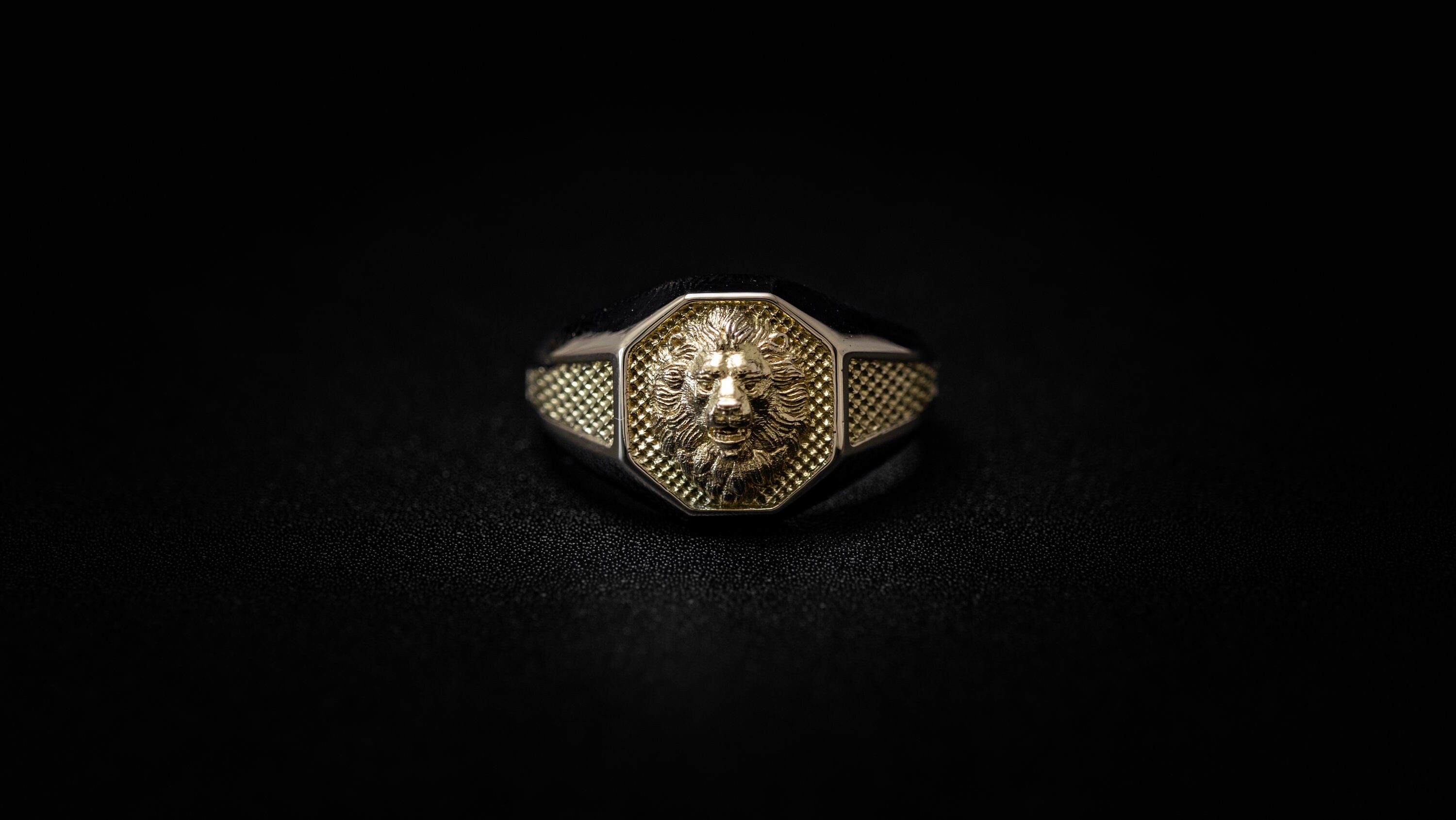 Solid Gold Lion Mens Ring