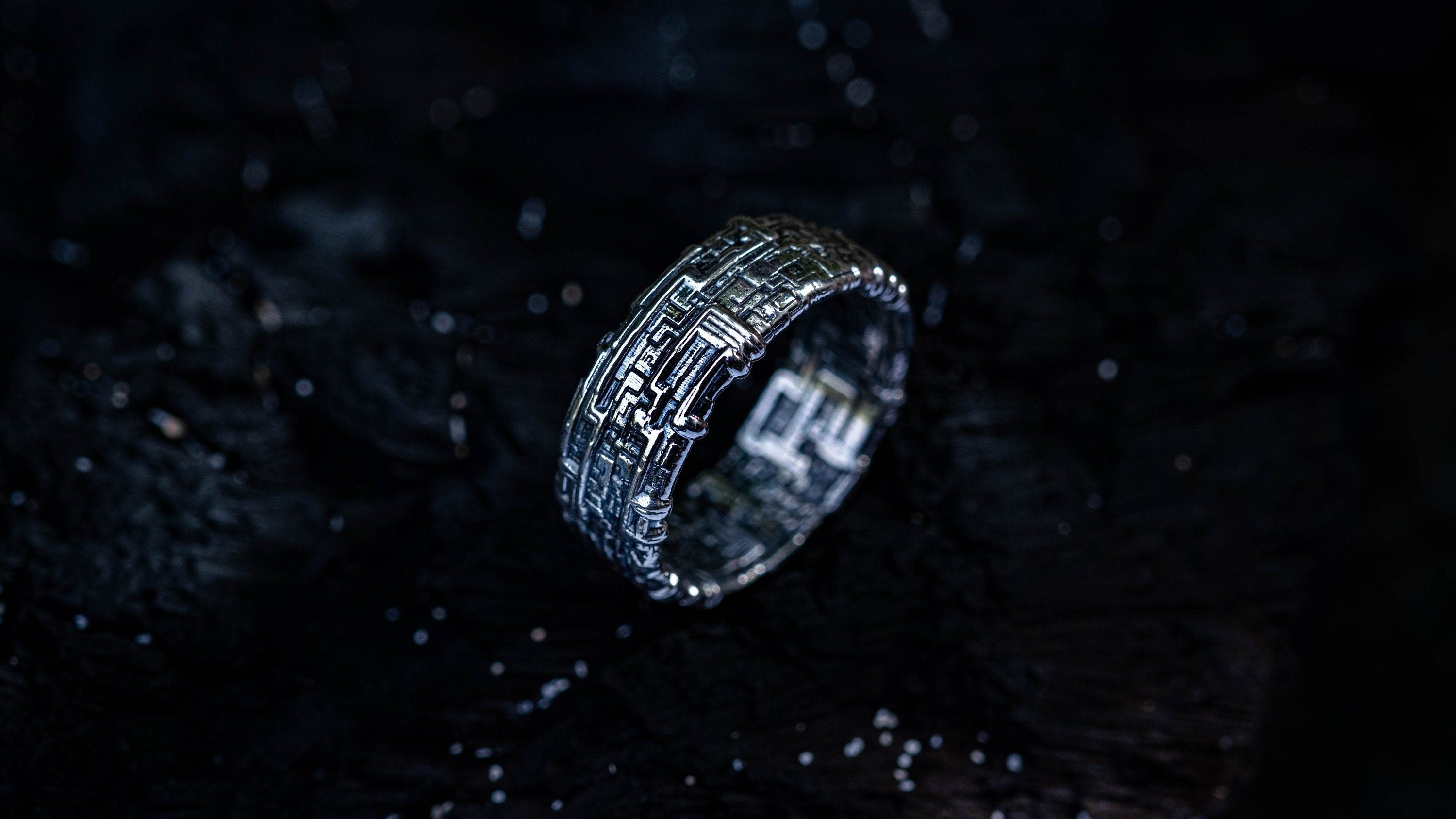 Futuristic Ring 'Atar' | Geometric Sci-Fi Ring | Dune Cyberpunk Jewelry