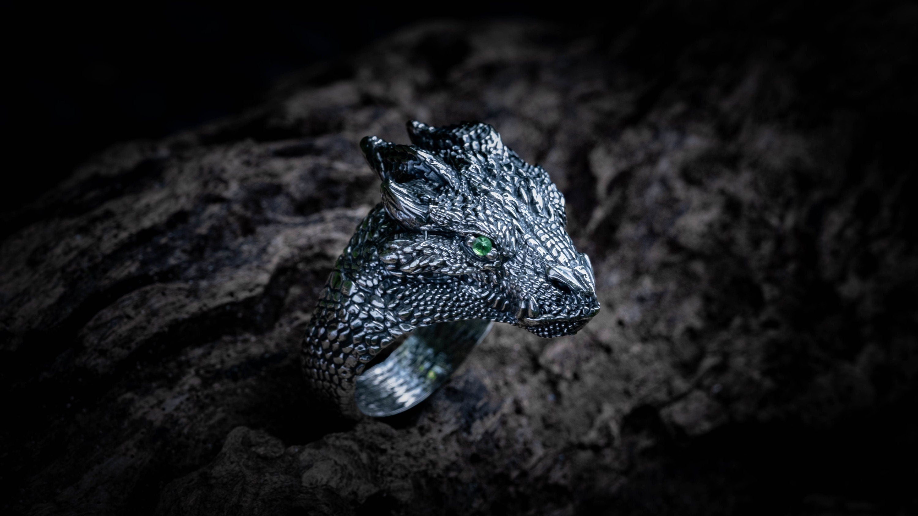 Silver Dragon Head Ring