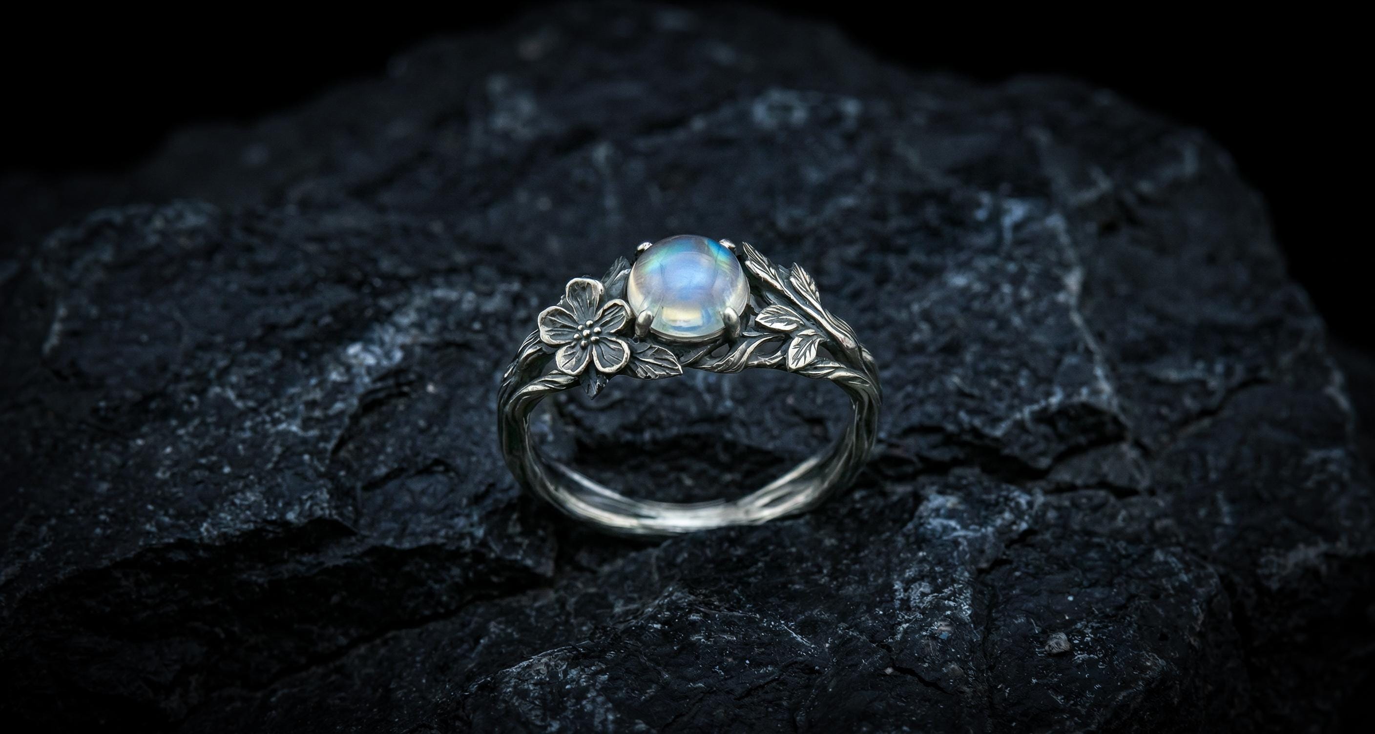 Silver Engagement Ring 'Flora' | Nature Inspired Jewelry | Twig ring with Flower and Gemstone | Forest Jewelry | Gift for Her