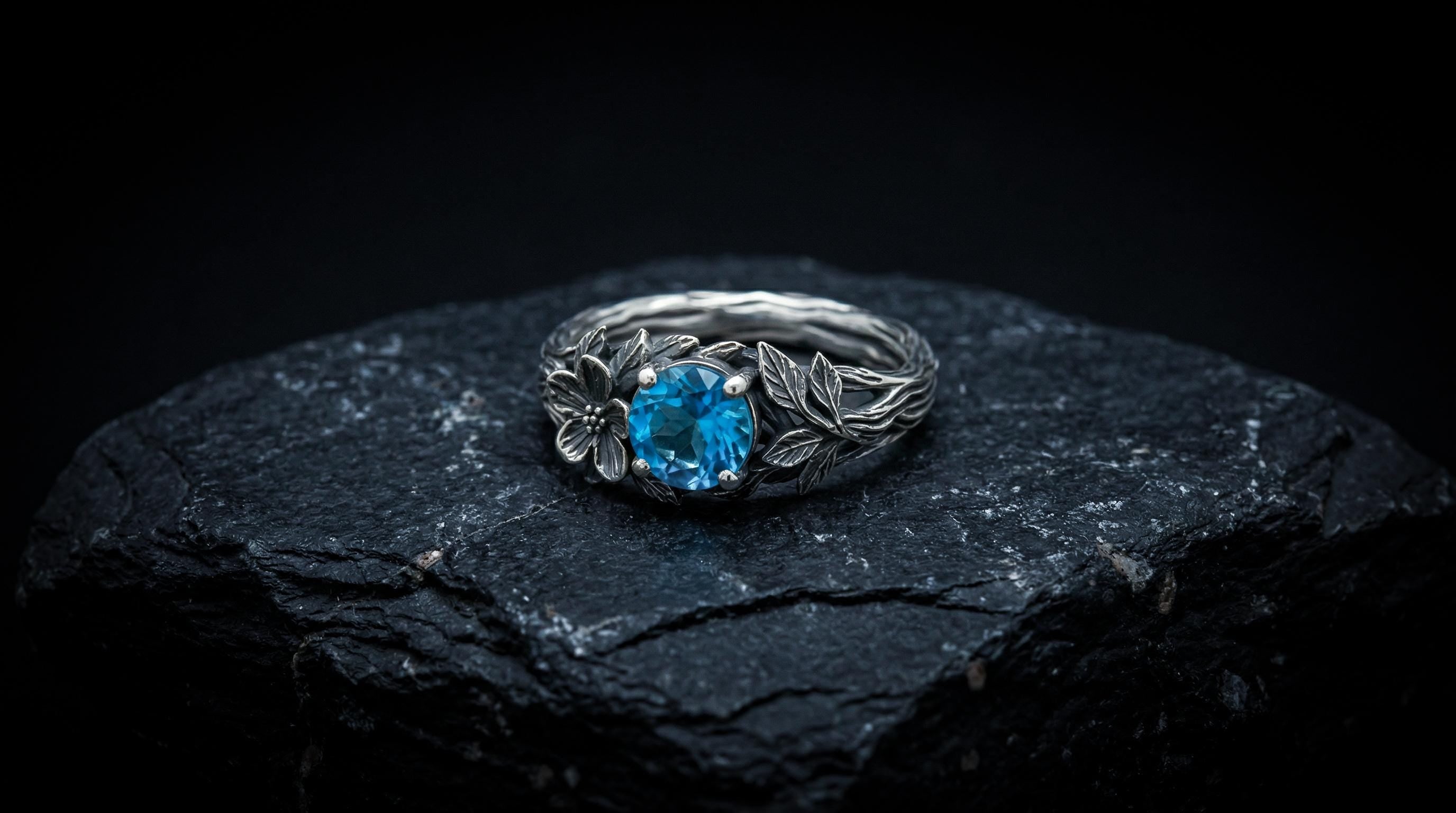 Silver Engagement Ring 'Flora' | Nature Inspired Jewelry | Twig ring with Flower and Gemstone | Forest Jewelry | Gift for Her