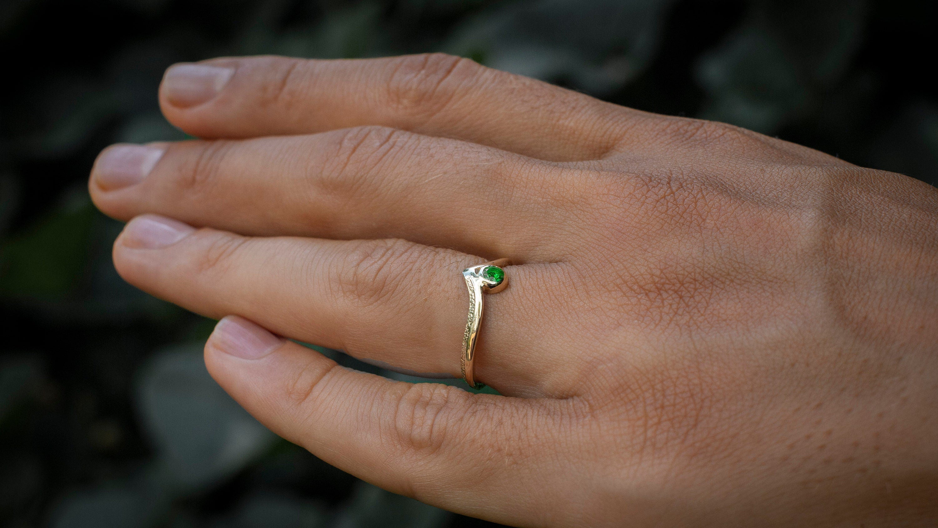 V Shape Gold Engagement Ring with Gemstone