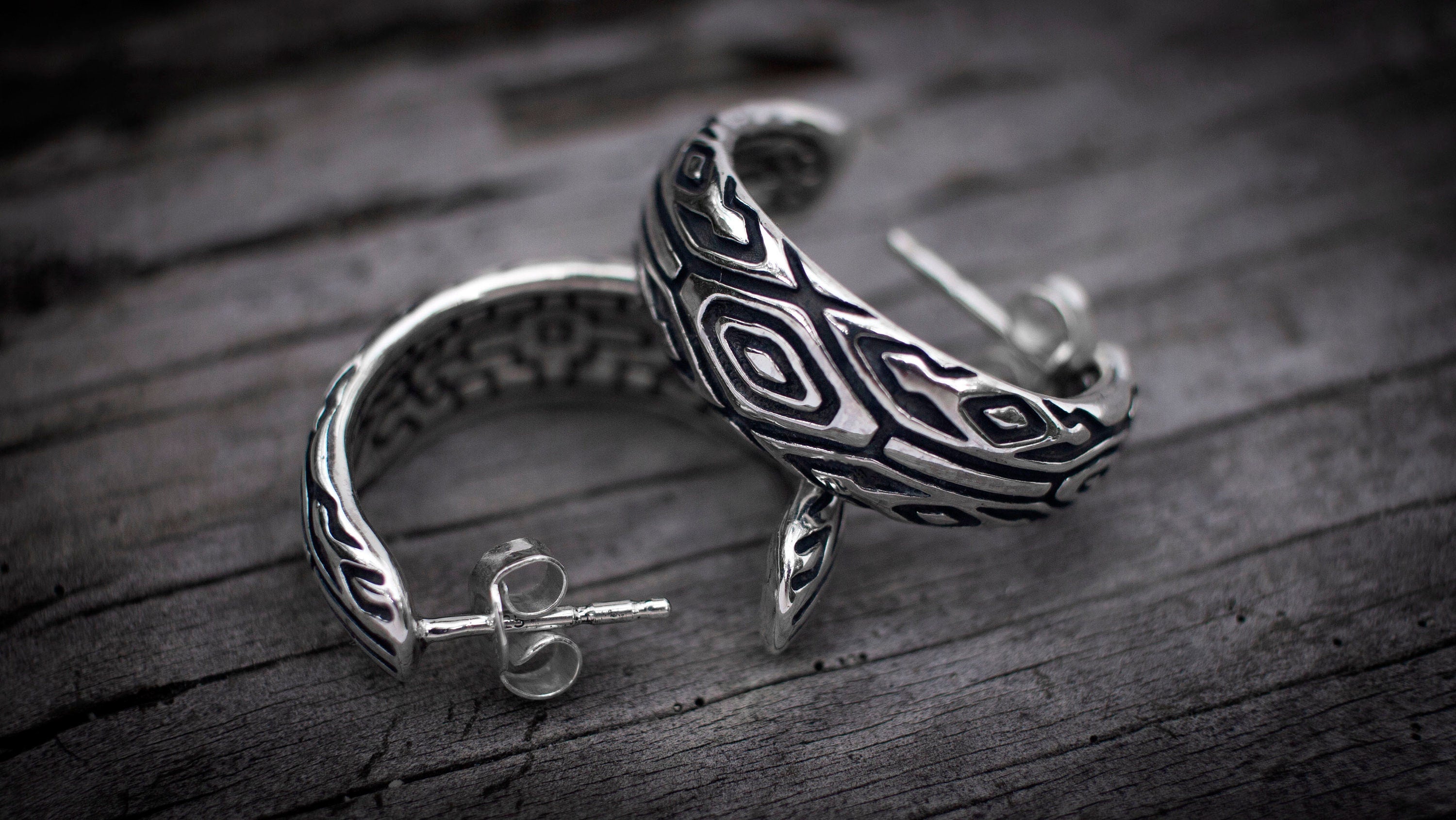 Geometric stud earrings