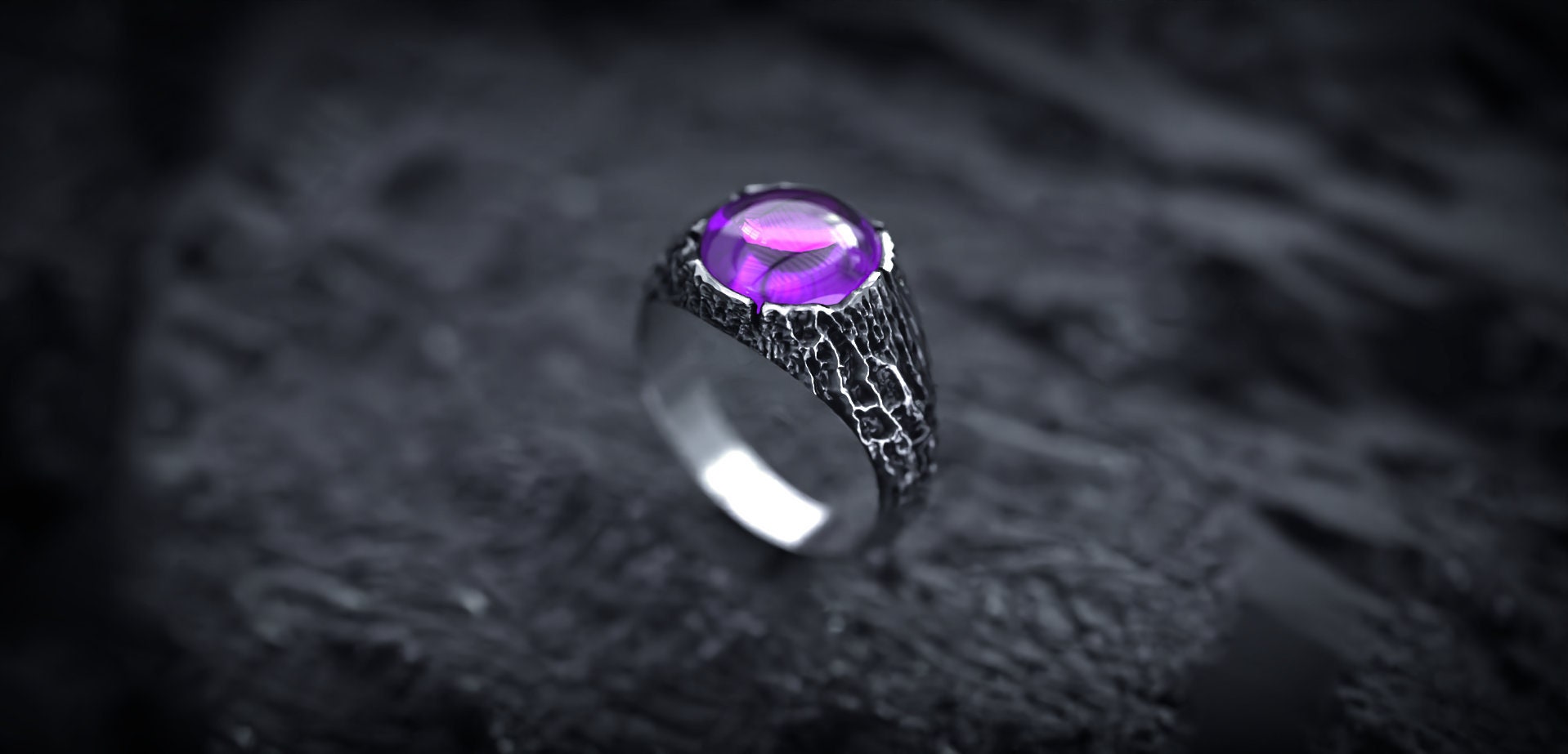 Tree Bark Silver Ring with Amethyst