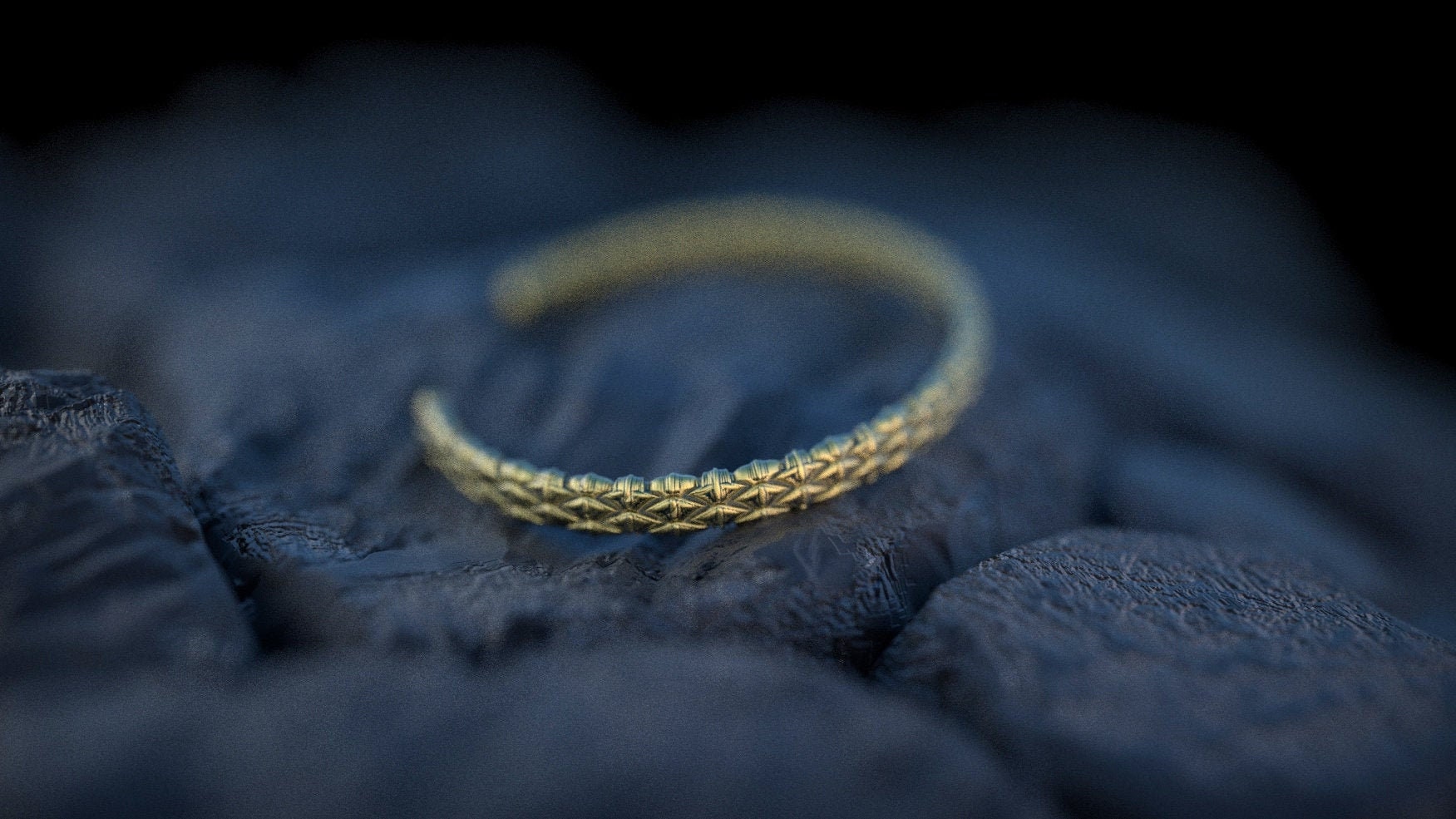 14k Gold Snake Bangle Bracelet
