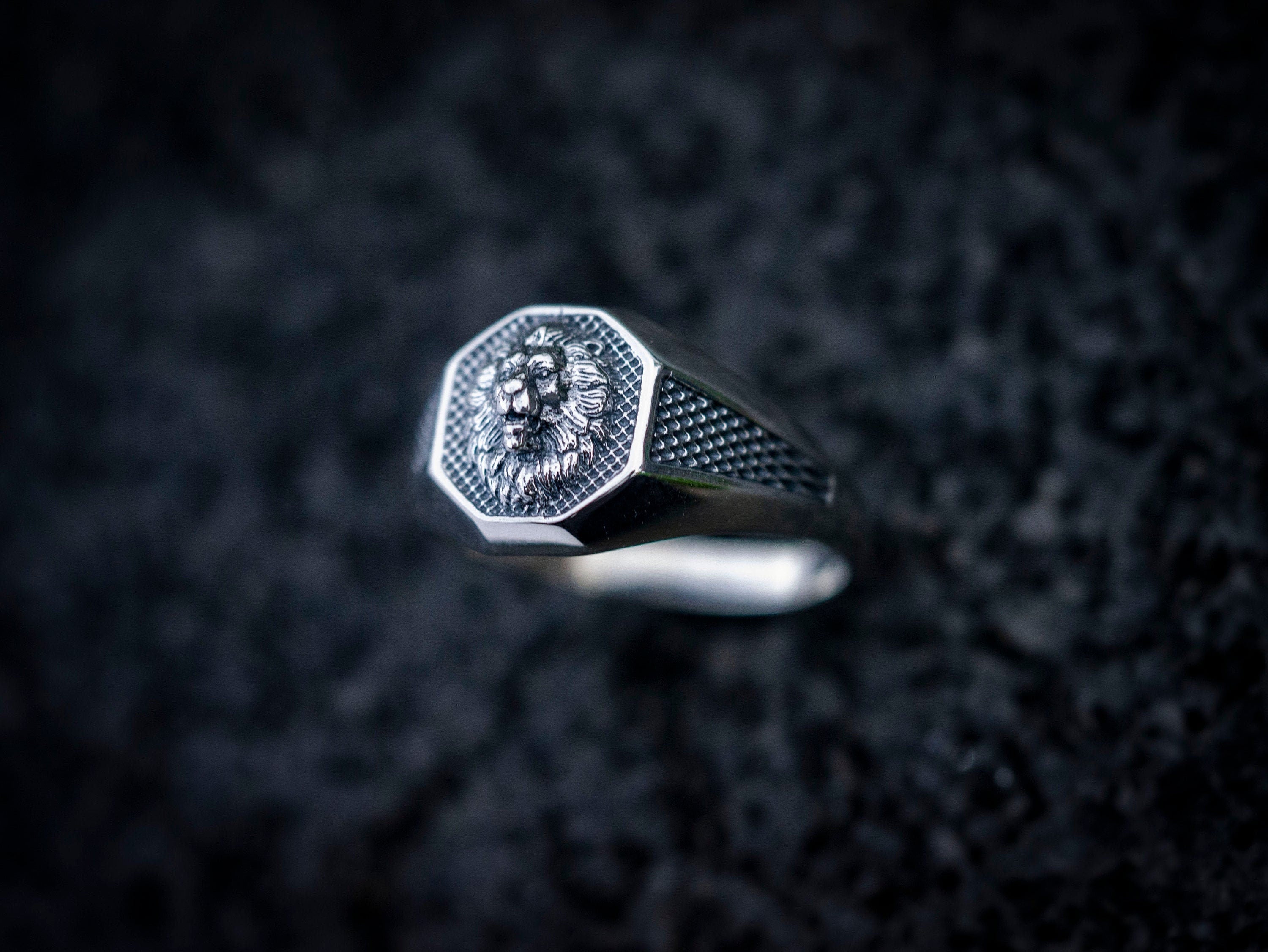 Mens Silver Lion Ring