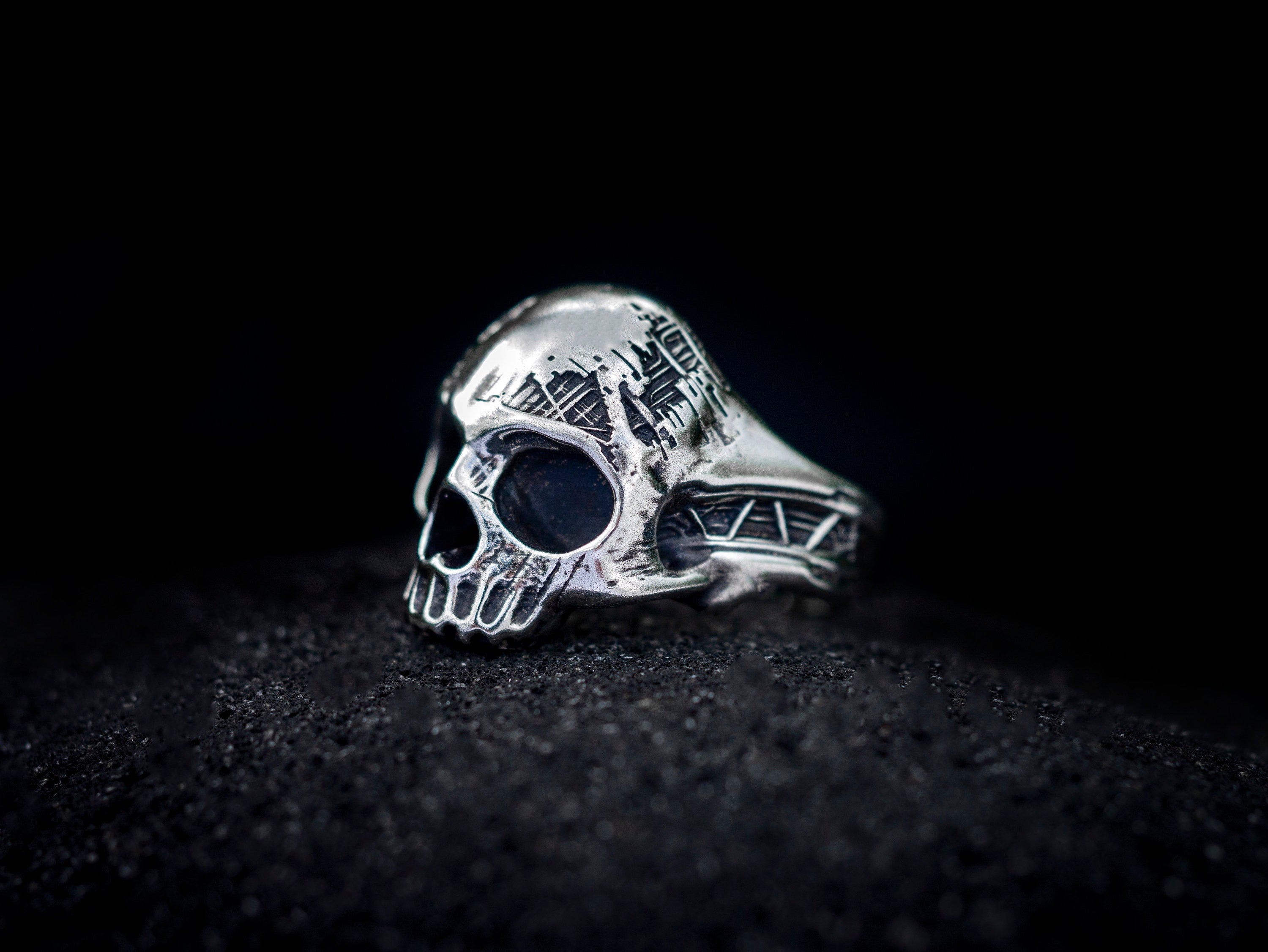 Mens Skull Ring 'Cyborg'