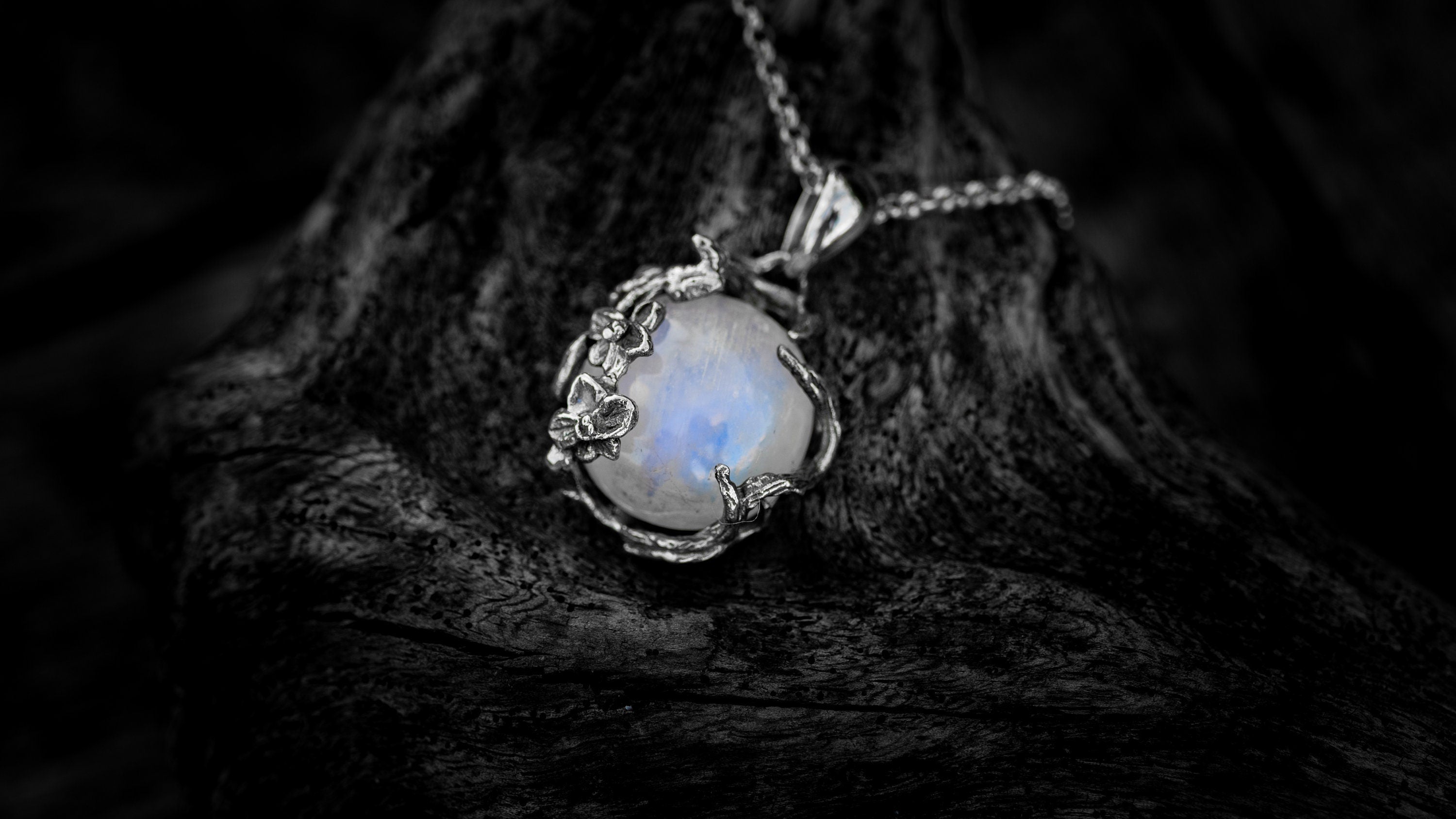Rainbow Moonstone Necklace