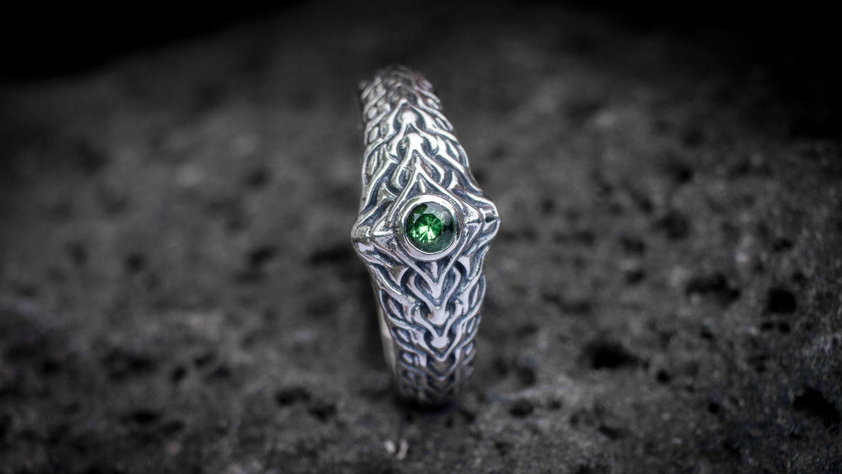 Art Nouveau silver ring displayed as alternative wedding jewelry
