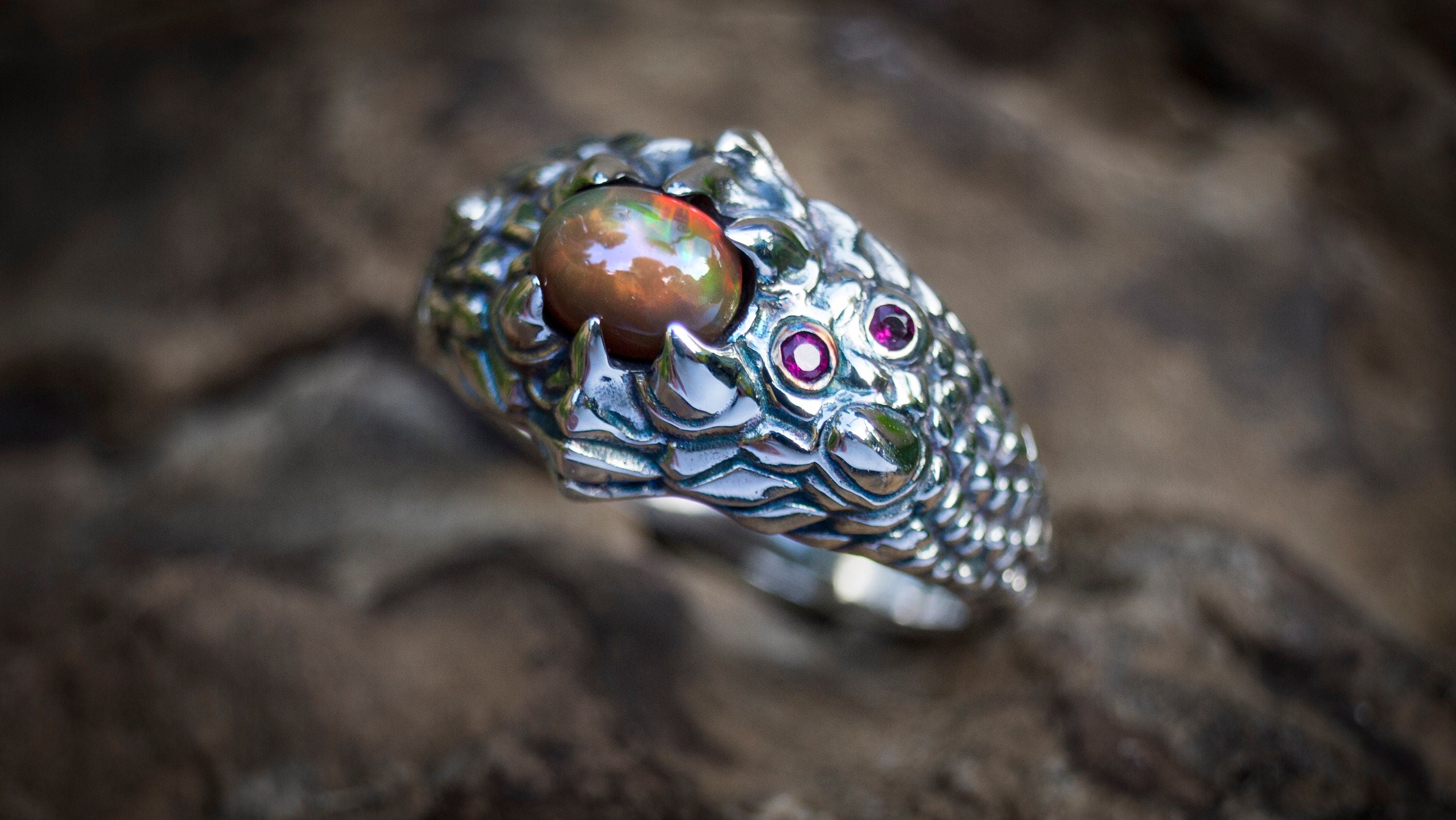 Dragon Ring with Gemstone 'Dragon Eye' | Dragon Jewelry | Scales Ring | Fantasy Ring | Cool Mens Rings