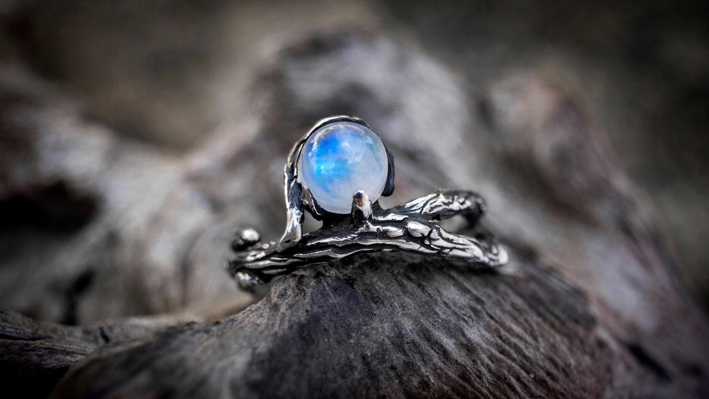 Rainbow Moonstone Ring 'Bine' | Moonstone Engagement Ring | Moonstone Jewelry | Twig Engagement Ring | Gift for Her