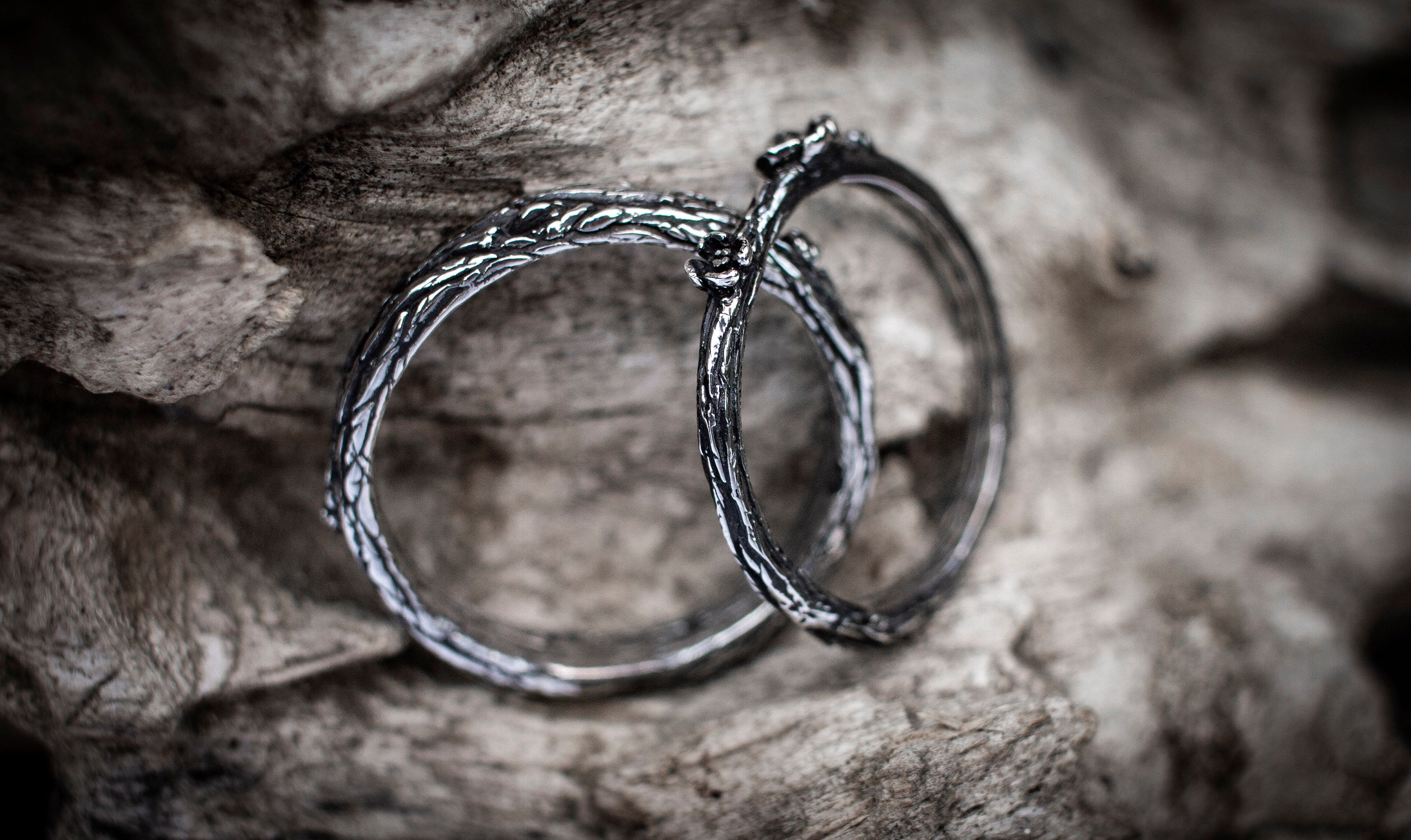 Sterling Silver Tree Bark Ring | Floral Engagement Ring | Tiny Silver Flower Ring | Rustic Tree Bark Ring | Unique Wedding Band