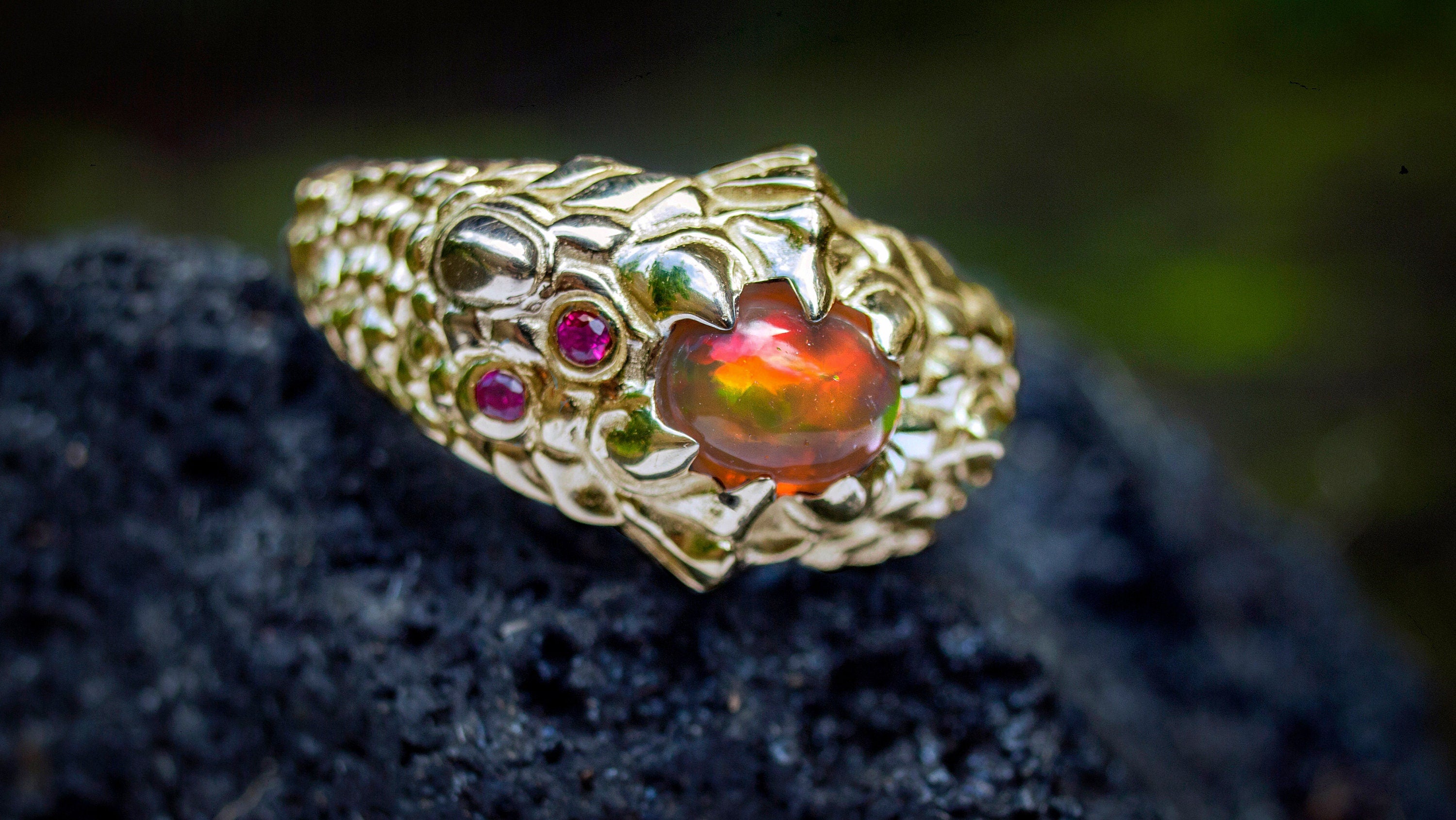 Gold Dragon Eye Ring