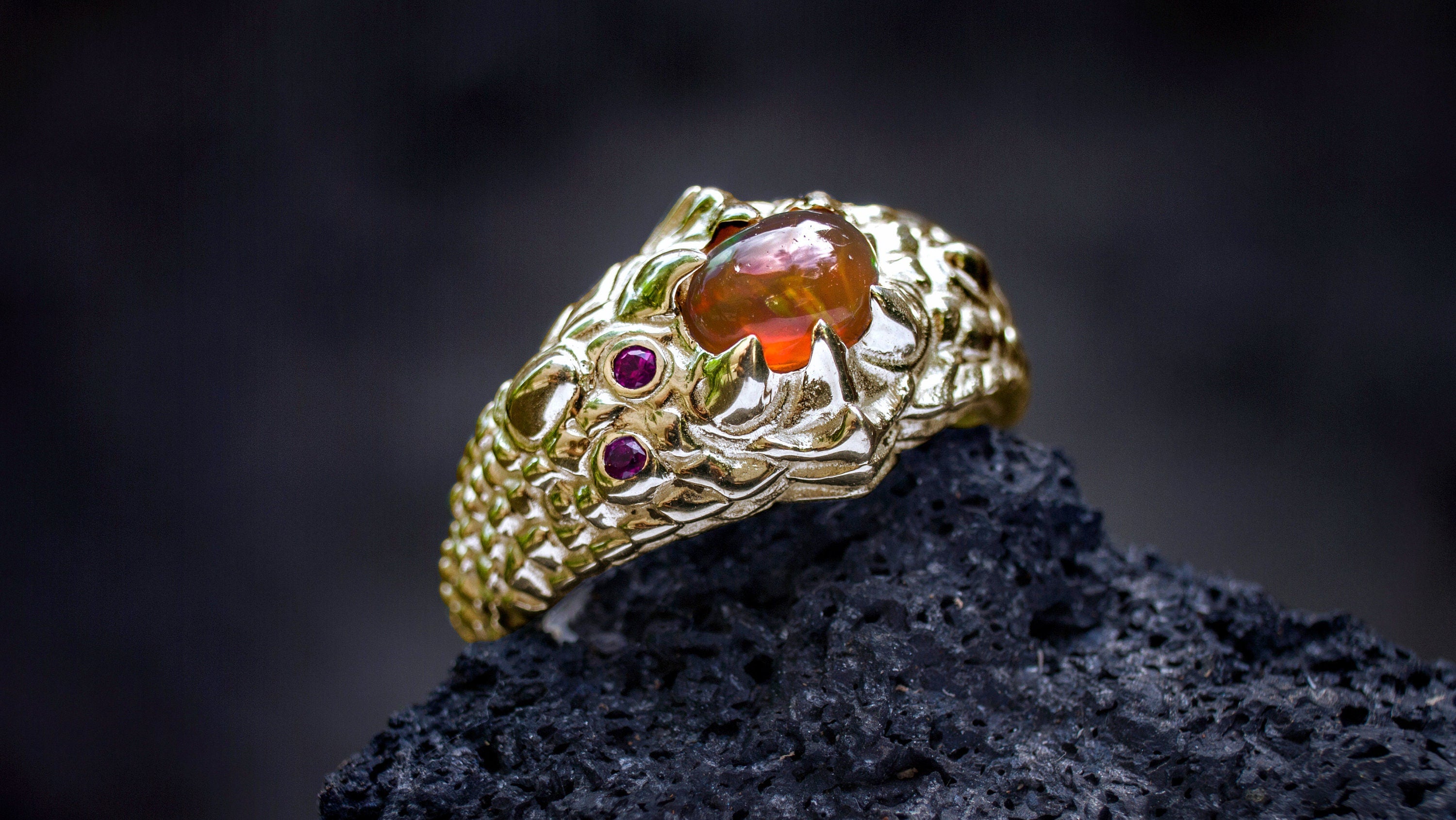 Gold Dragon Eye Ring