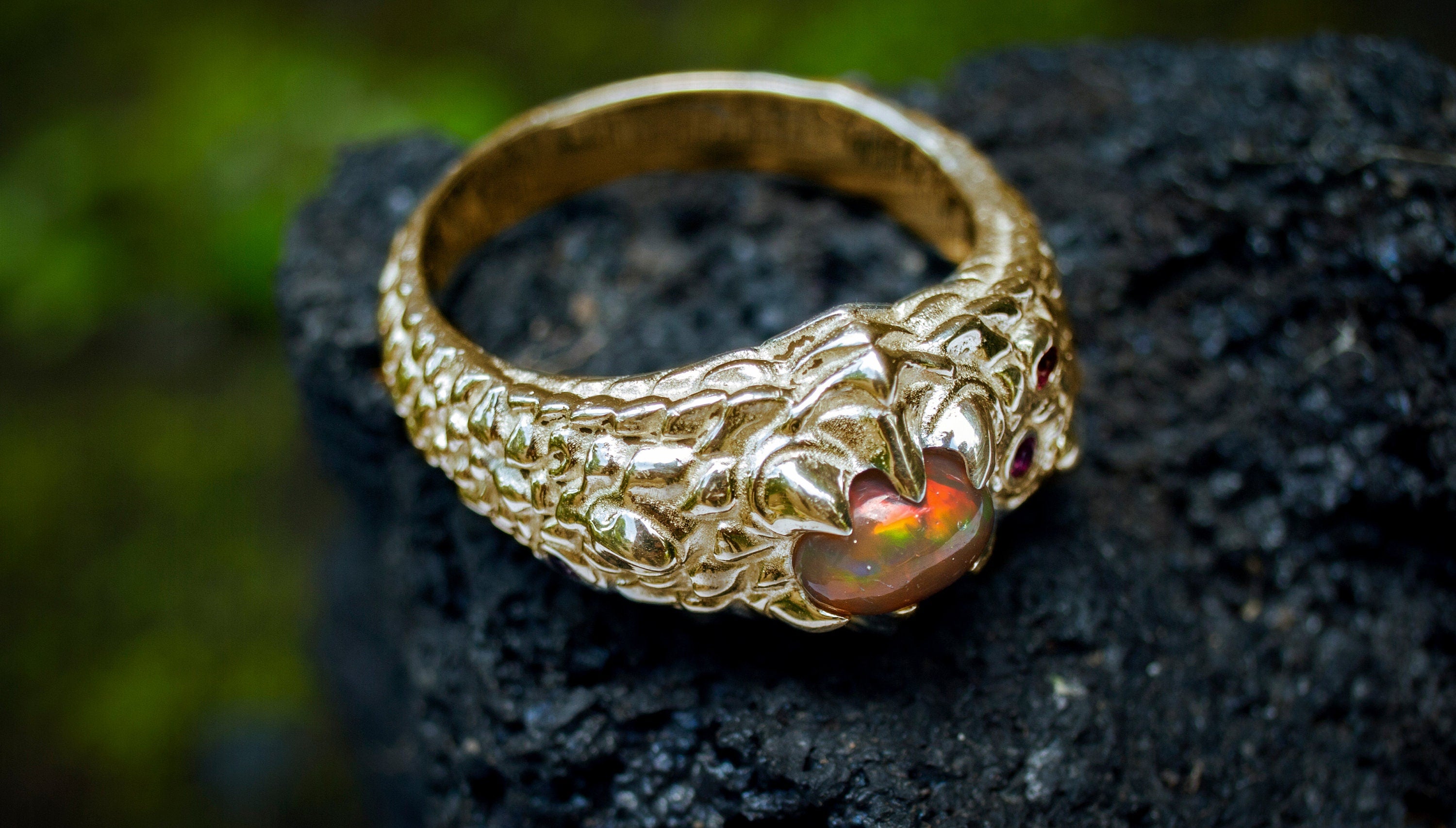 Gold Dragon Eye Ring