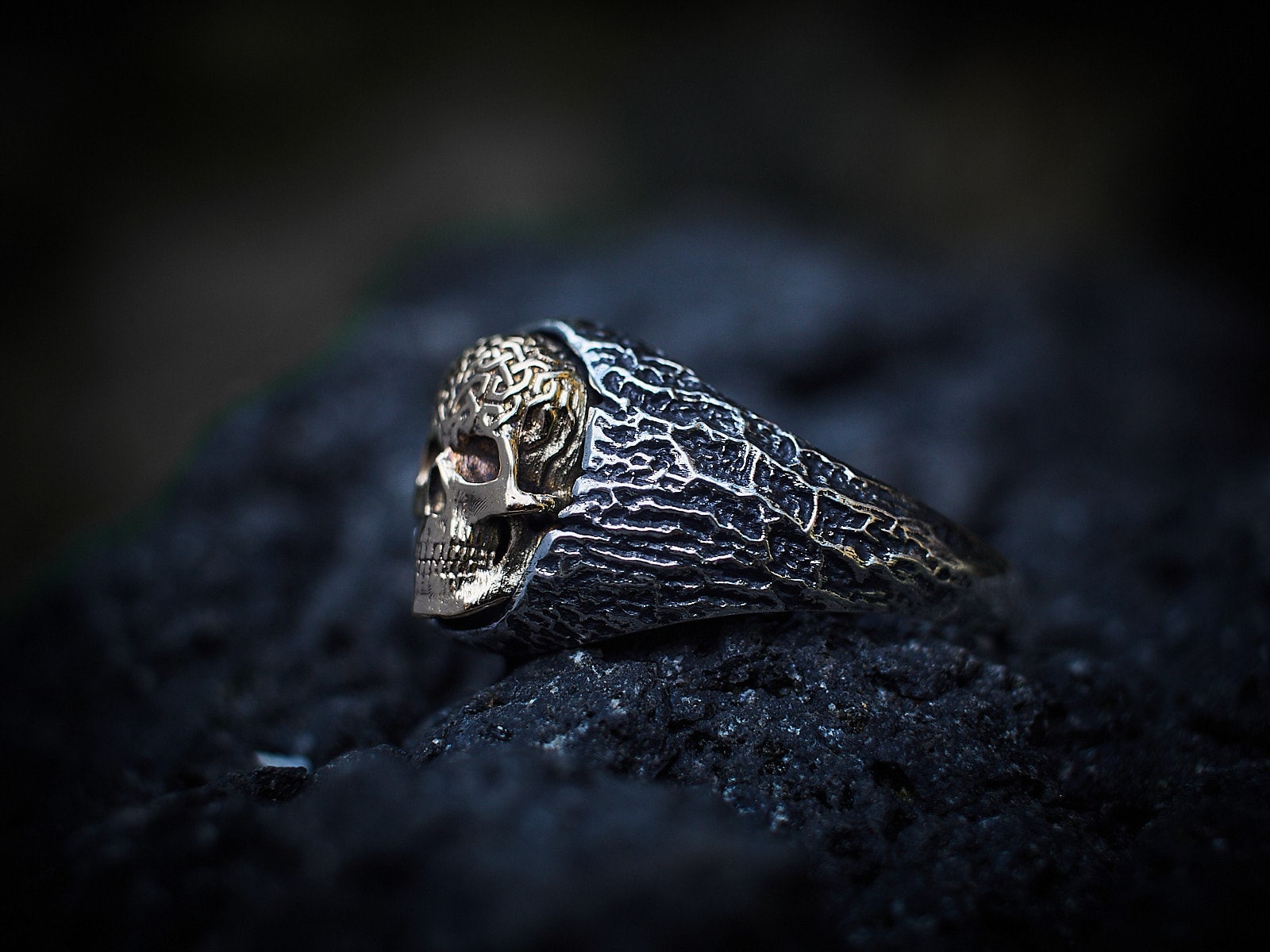 Gold Skull Ring