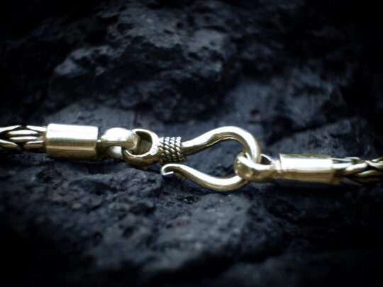 14K Solid Gold Byzantine Chain | 2.5mm Byzantine Chain | Borobudur Gold Chain