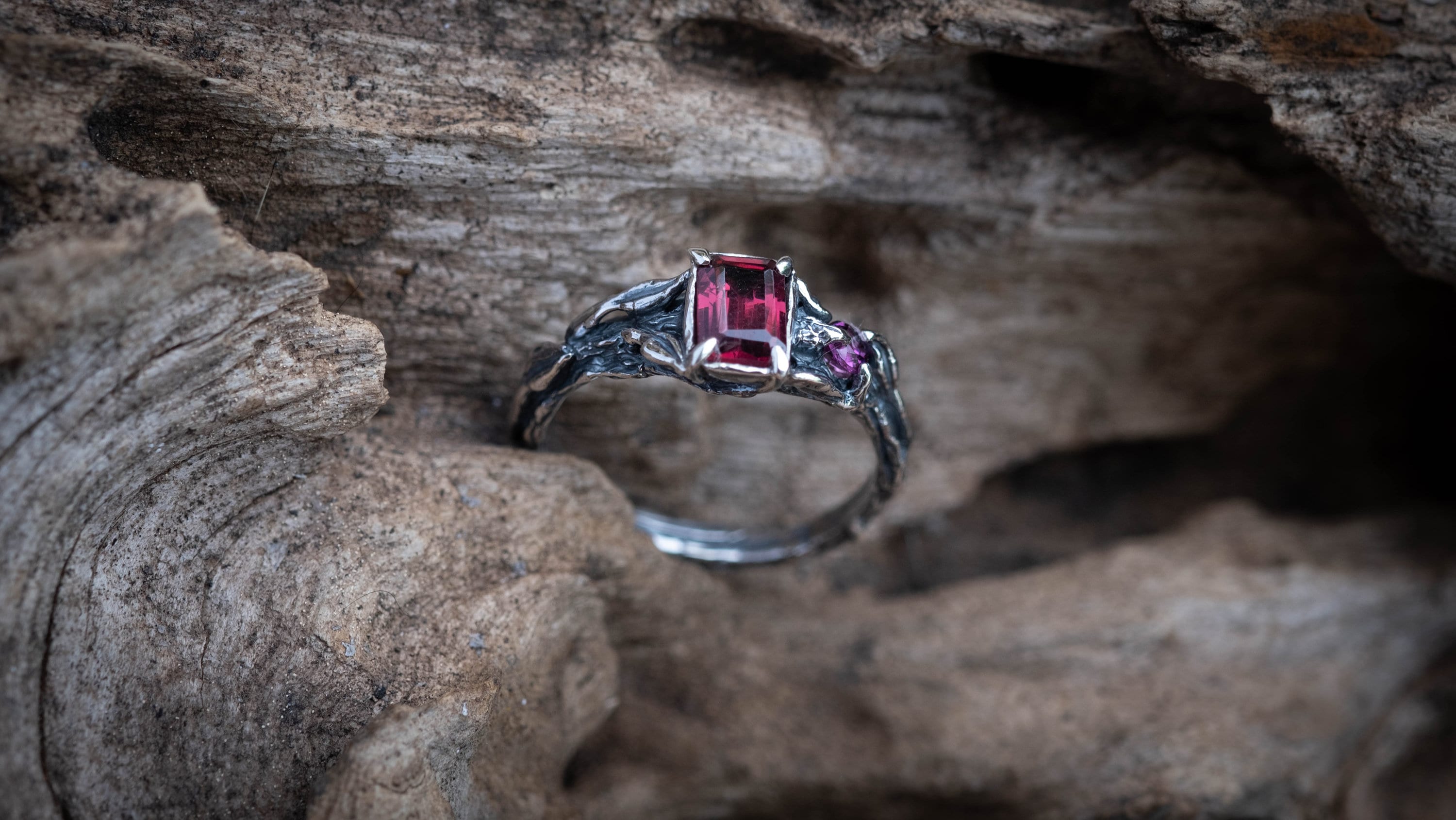 Silver Twig Engagement Ring | Fairy ring 'Lina' | Nature Inspired Engagement ring | Elven ring | Fairy Jewelry | Ring With Gemstones