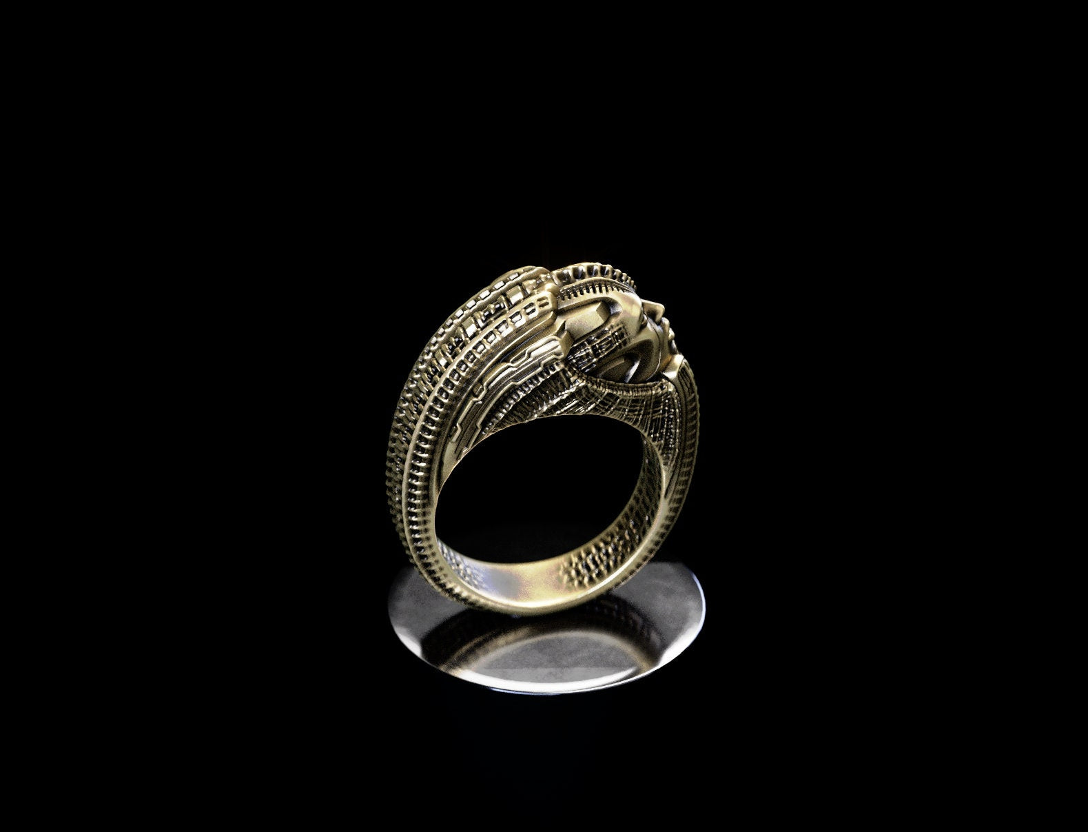 Gold Alien Ring 'Symbiote'