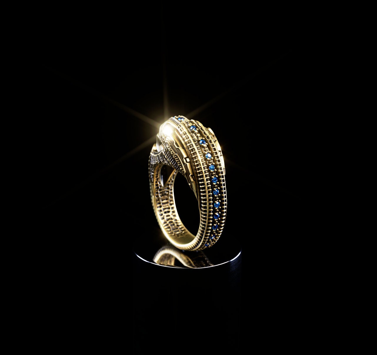 Gold Alien Ring 'Symbiote'