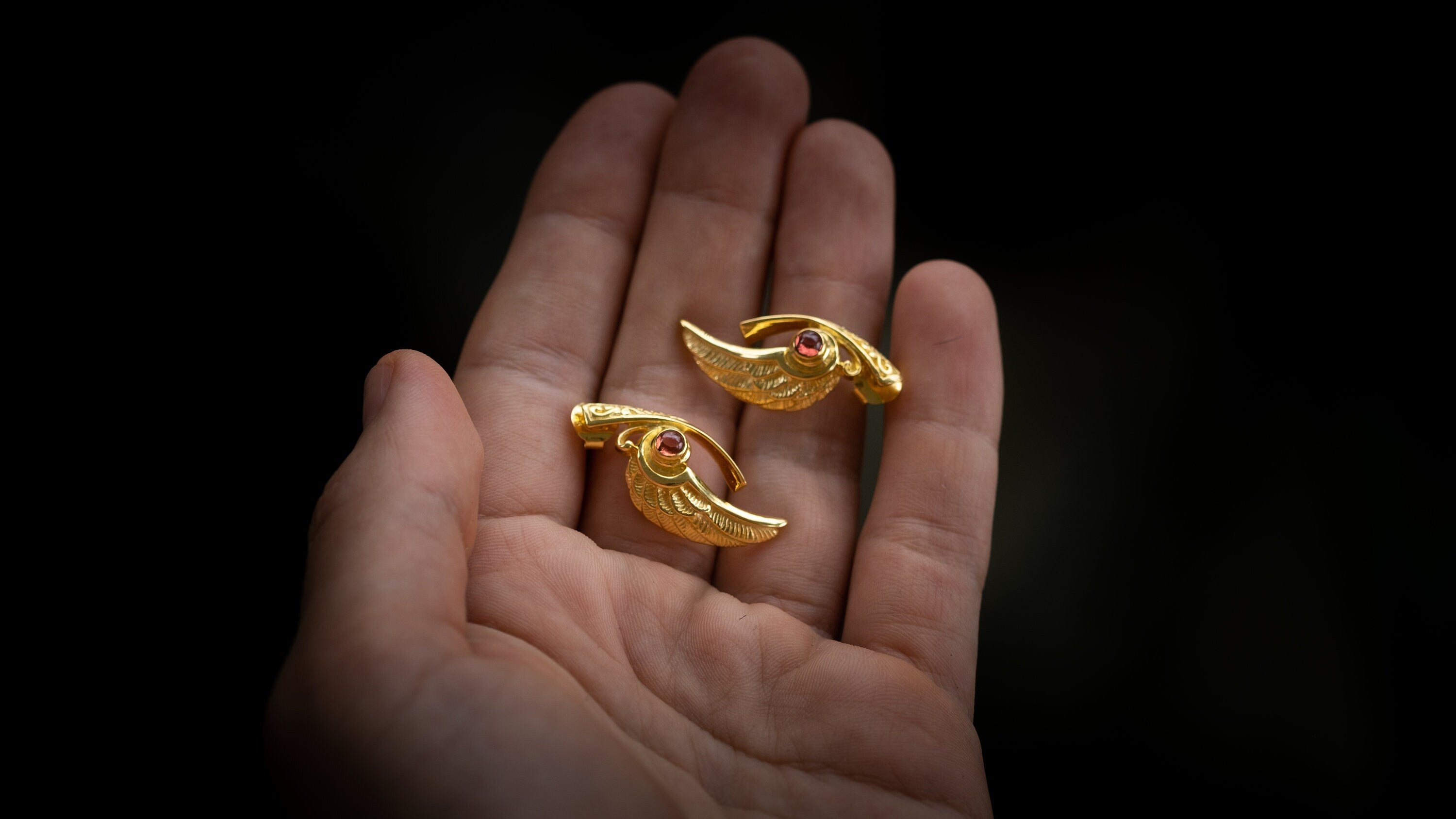 18K Gold Bird Earrings | Feather Stud Earrings | Humming Bird Earrings | Solid Gold Stud Earrings | Wings Earrings