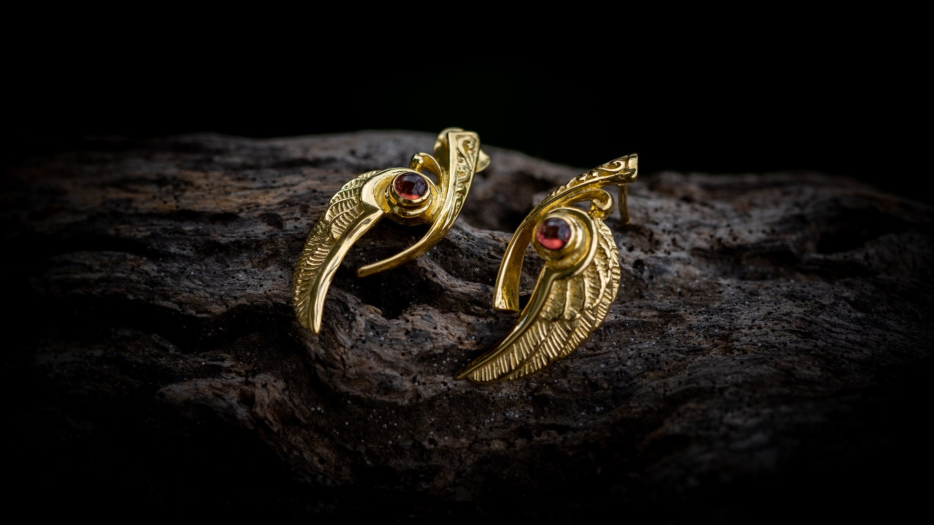 18K Gold Bird Earrings | Feather Stud Earrings | Humming Bird Earrings | Solid Gold Stud Earrings | Wings Earrings
