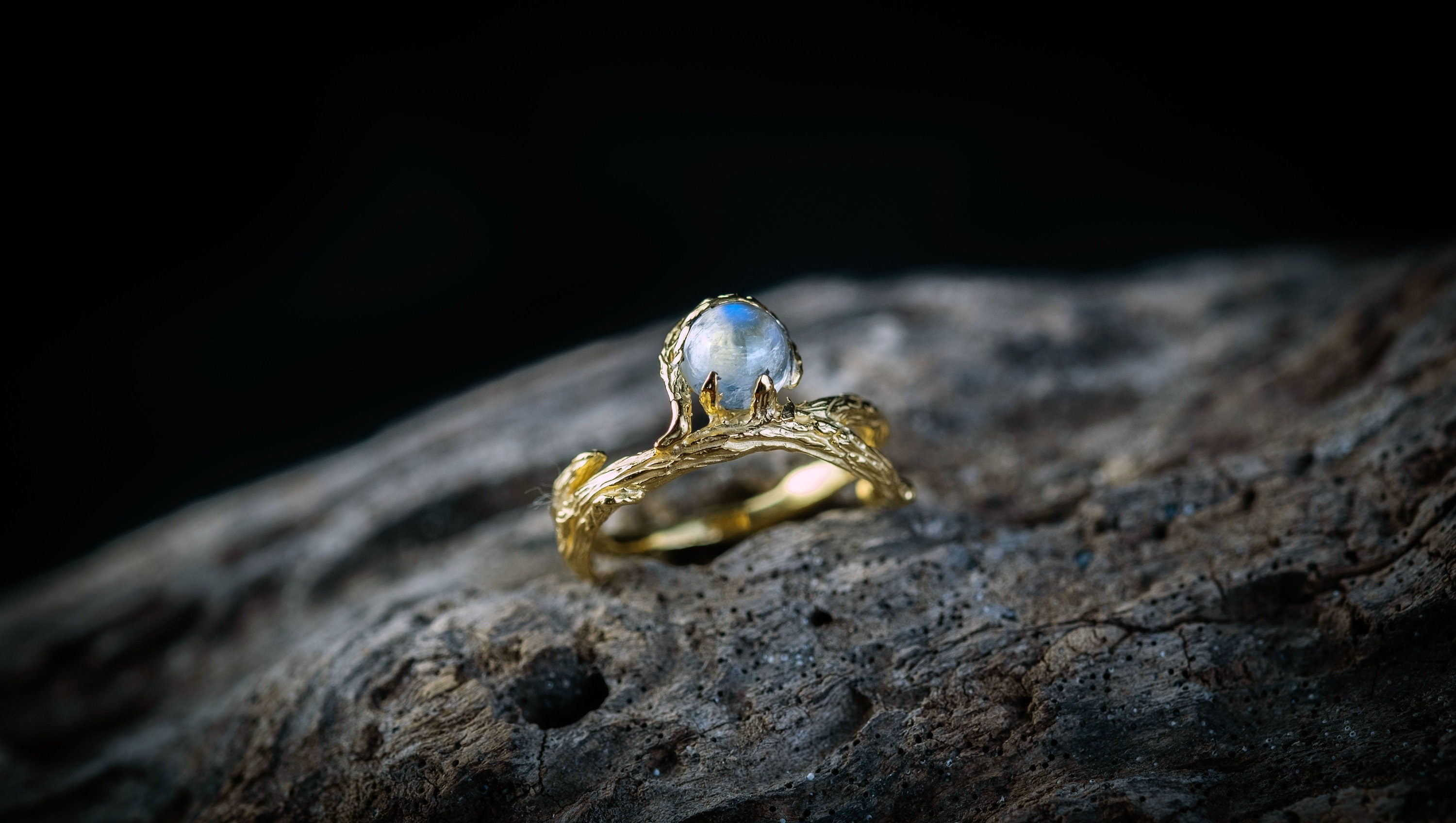 Rainbow Moonstone Gold Engagement Women's Ring 'Bine' | Moonstone Engagement Ring | Solid Gold Ring | Twig Ring | Nature Inspired