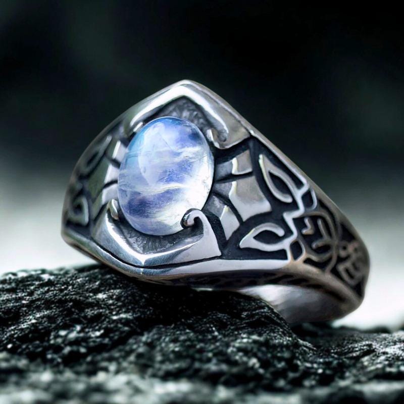 Celtic Engagement Ring 'Wind'