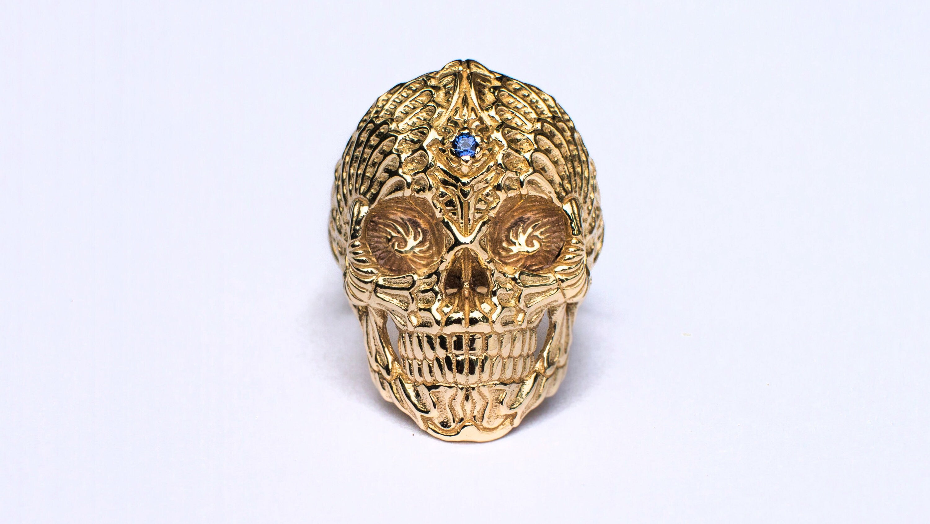 Gold Skull Ring 'Spiral Skull'