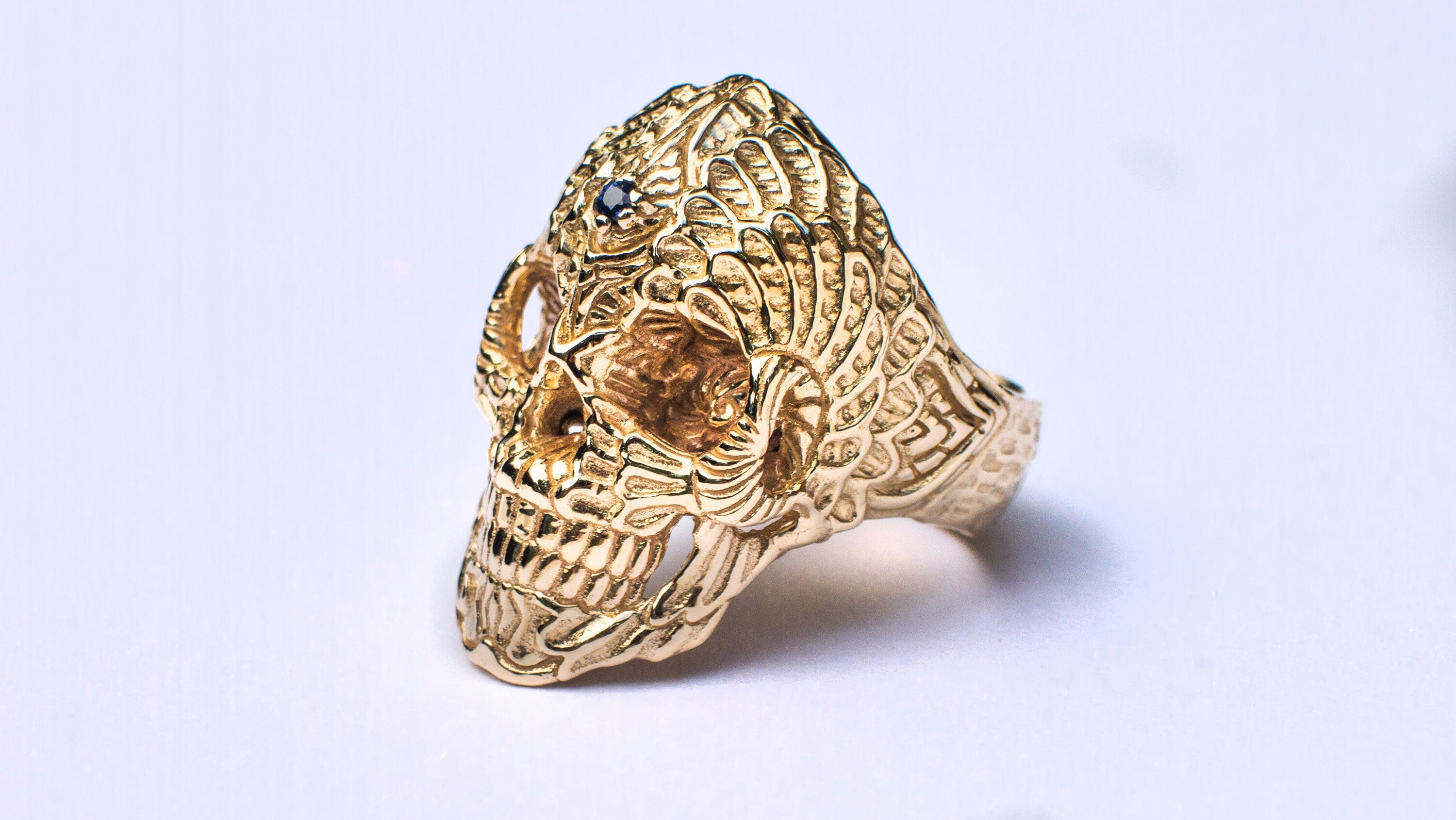 Gold Skull Ring 'Spiral Skull'