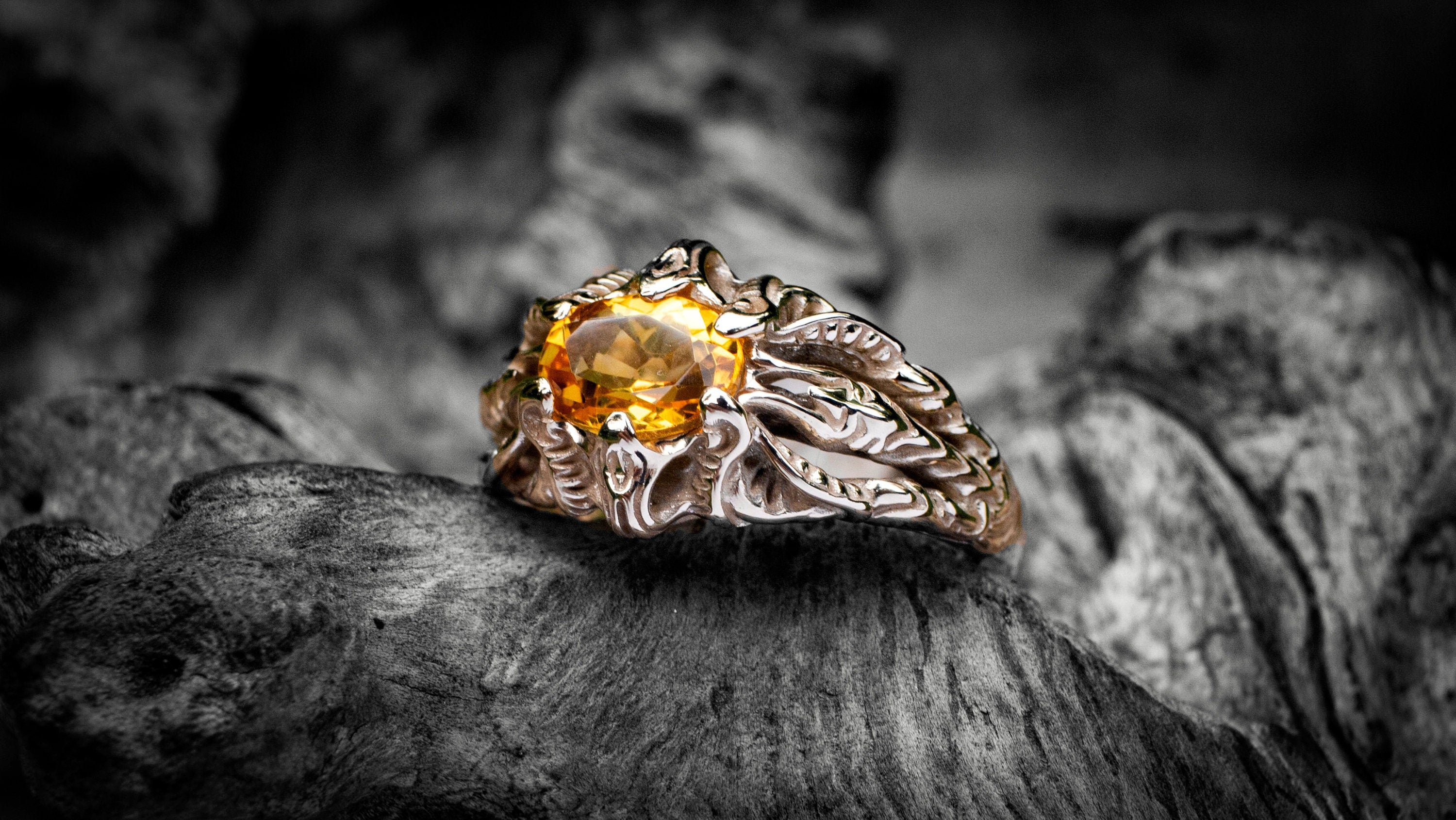 Gold Elven Ring 'Vibra'