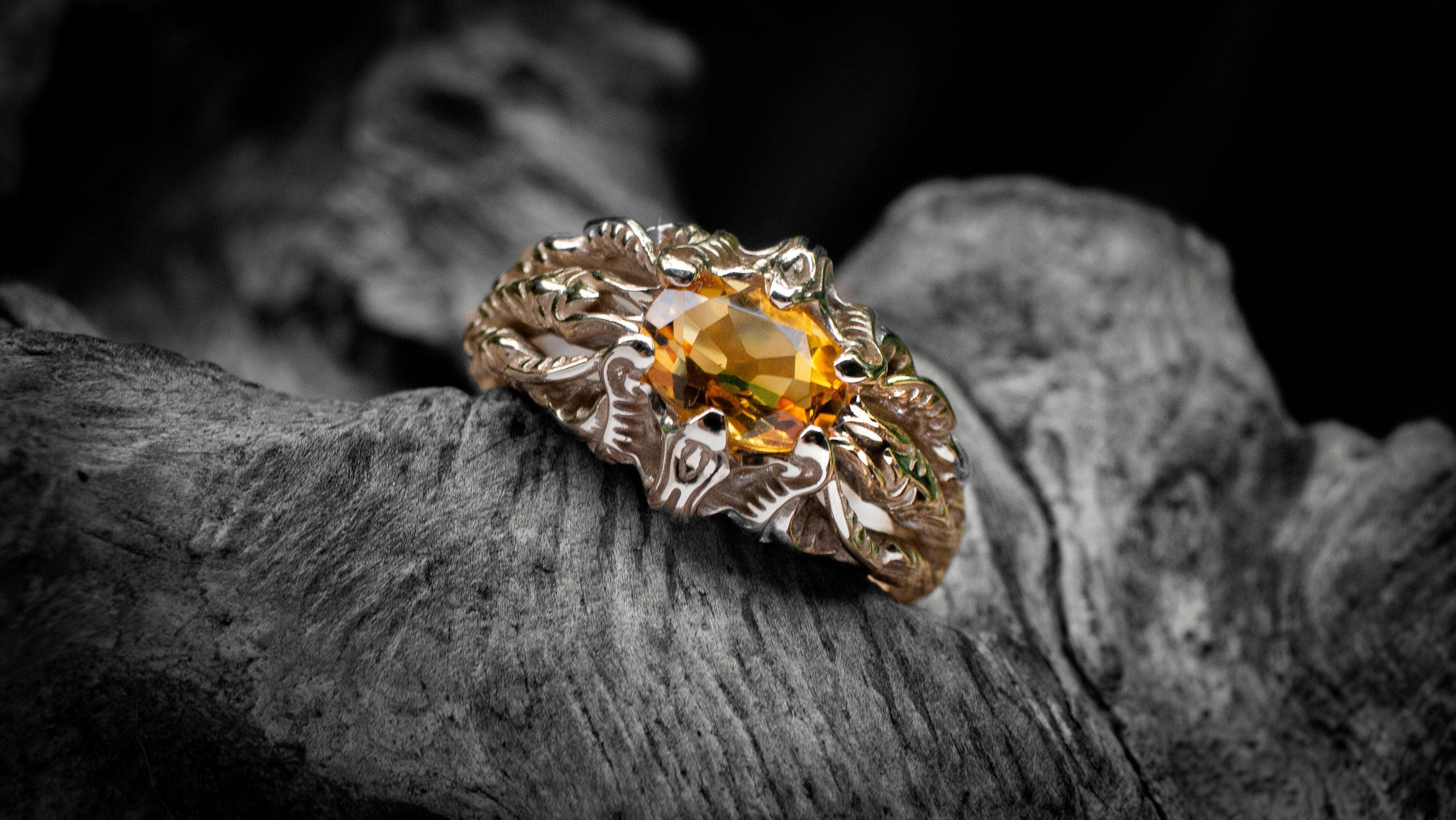 Gold Elven Ring 'Vibra'