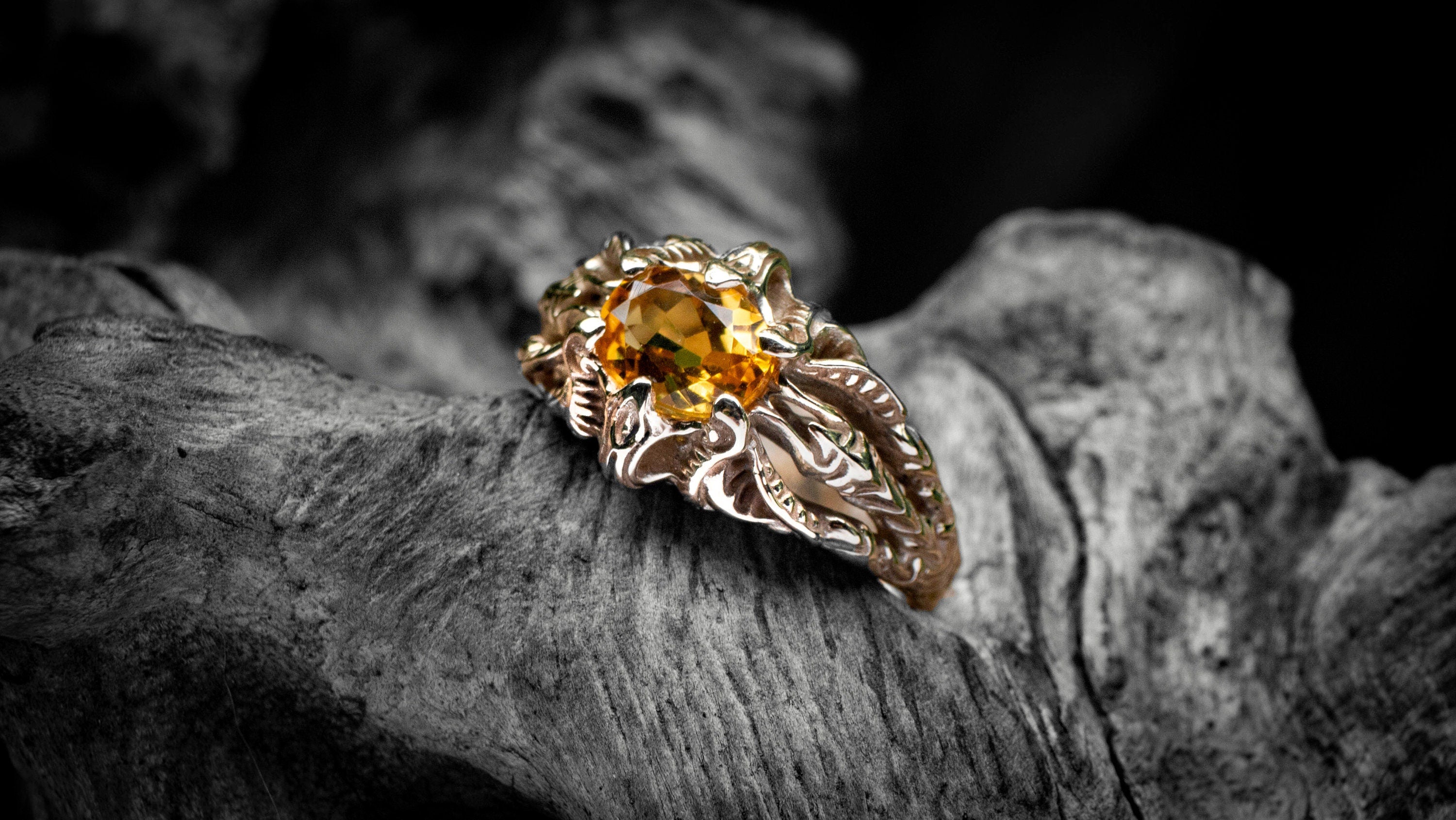 Gold Elven Ring 'Vibra'