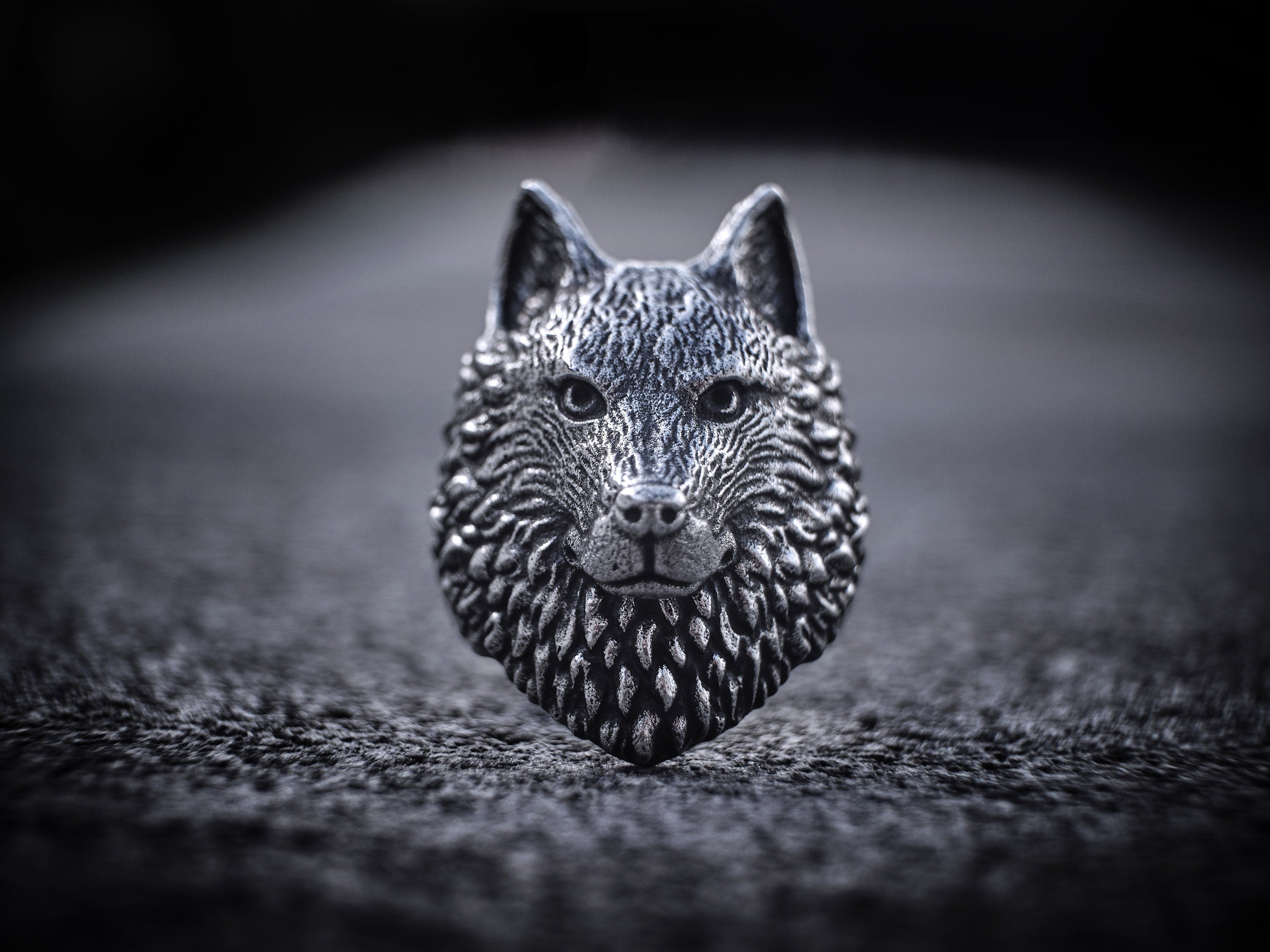 Wolf Head Men Ring