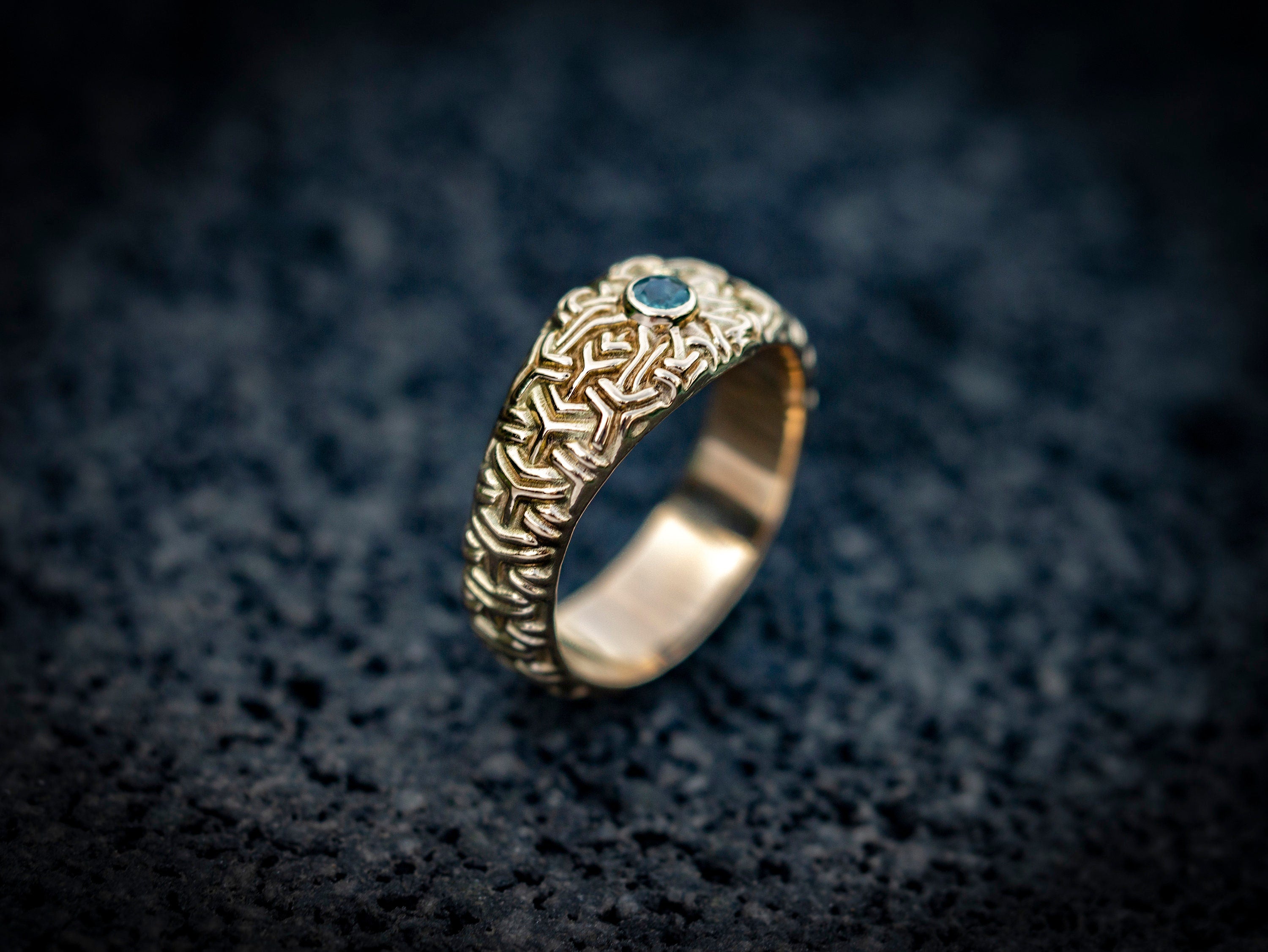 14K Gold Geometric Ring